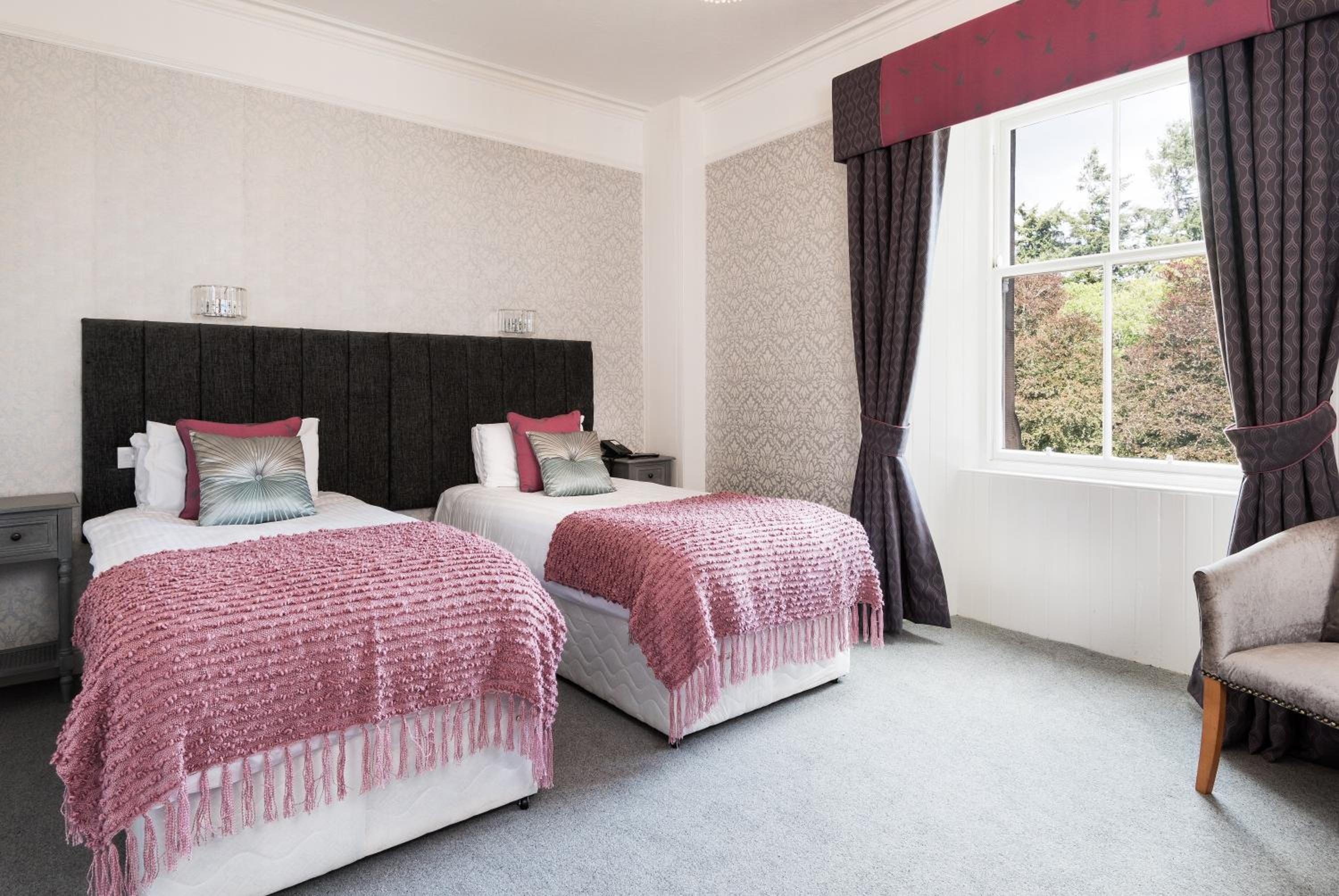 Twin Room with Valley View photo 2