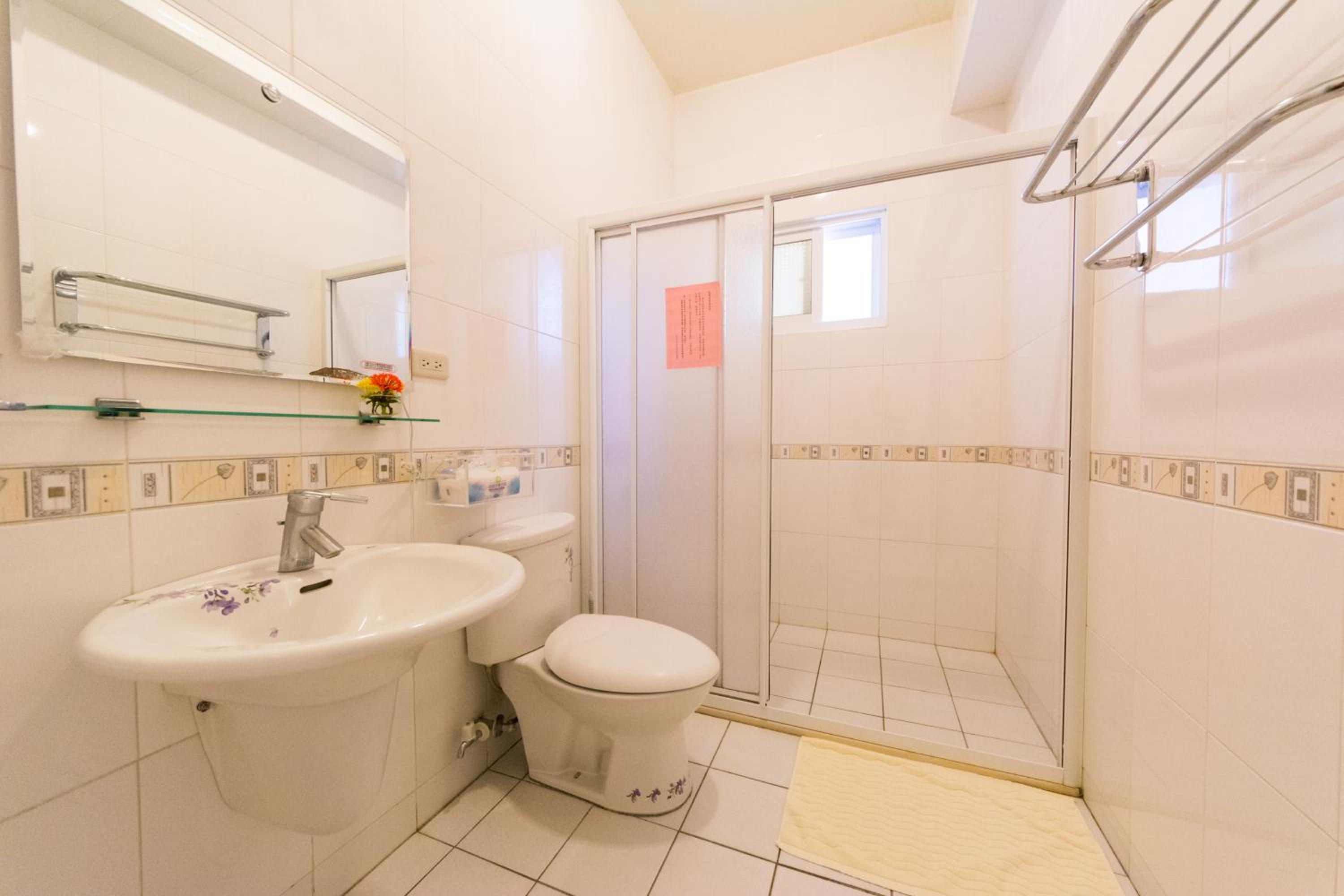 Quadruple Room with Shower photo 2