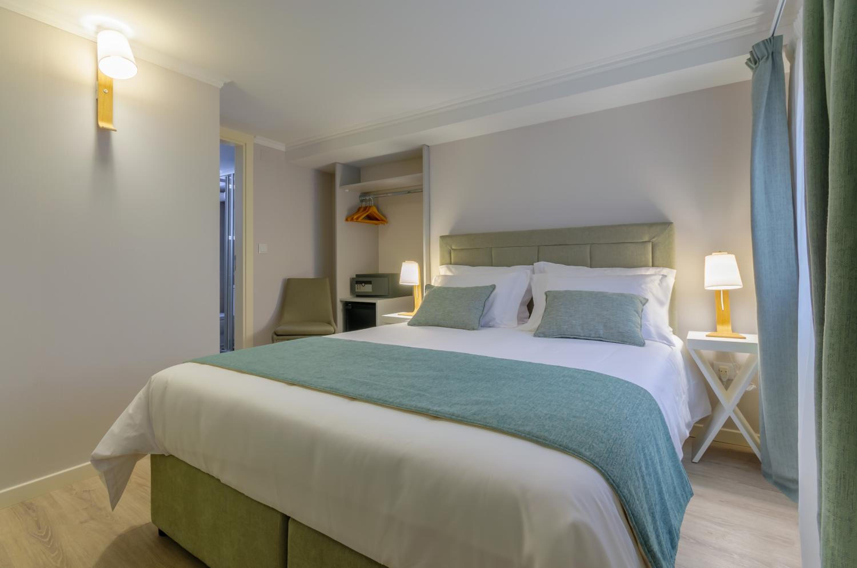 Economy Double Room photo 2