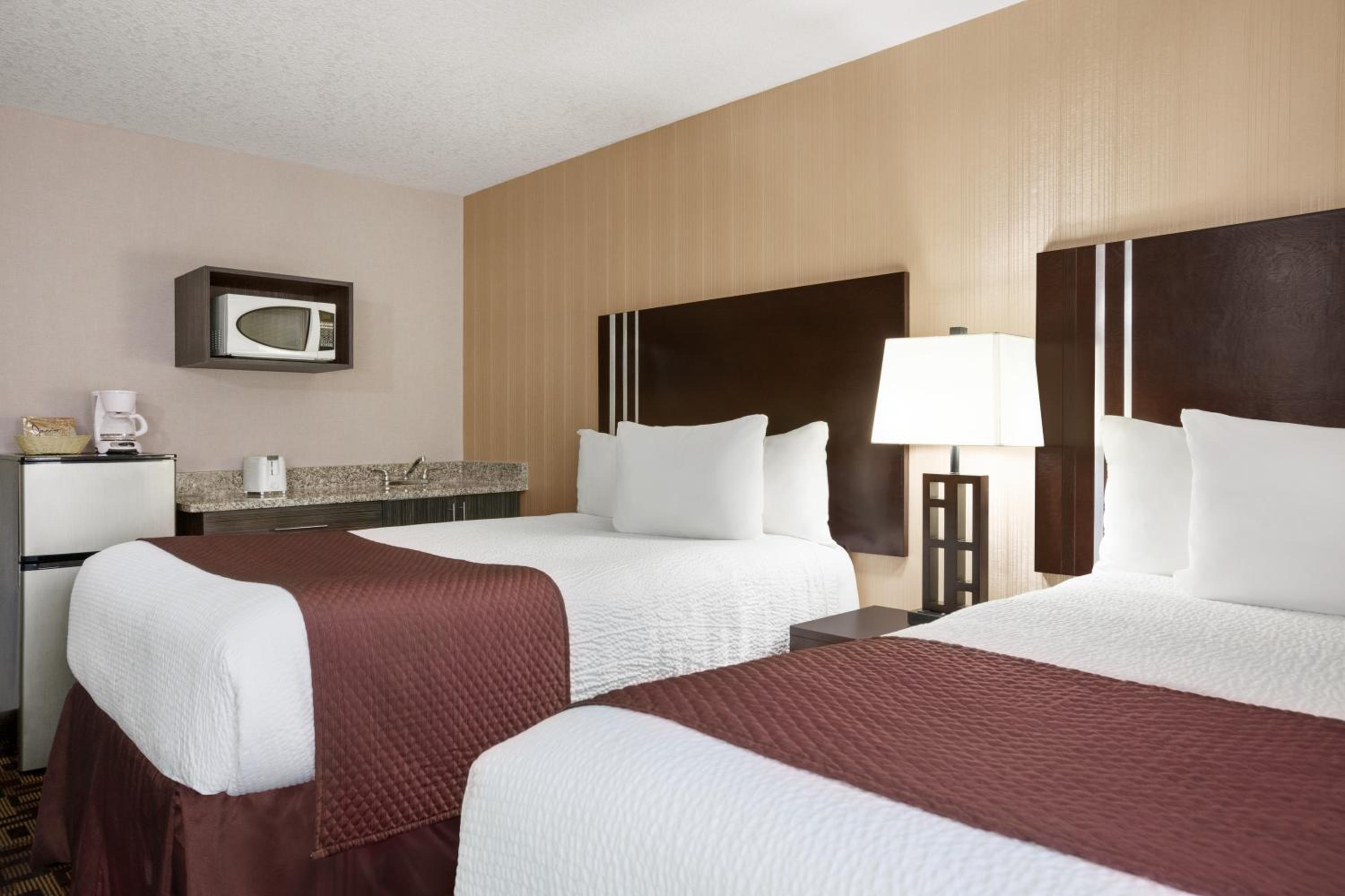 Double Room with Two Double Beds - Non-Smoking