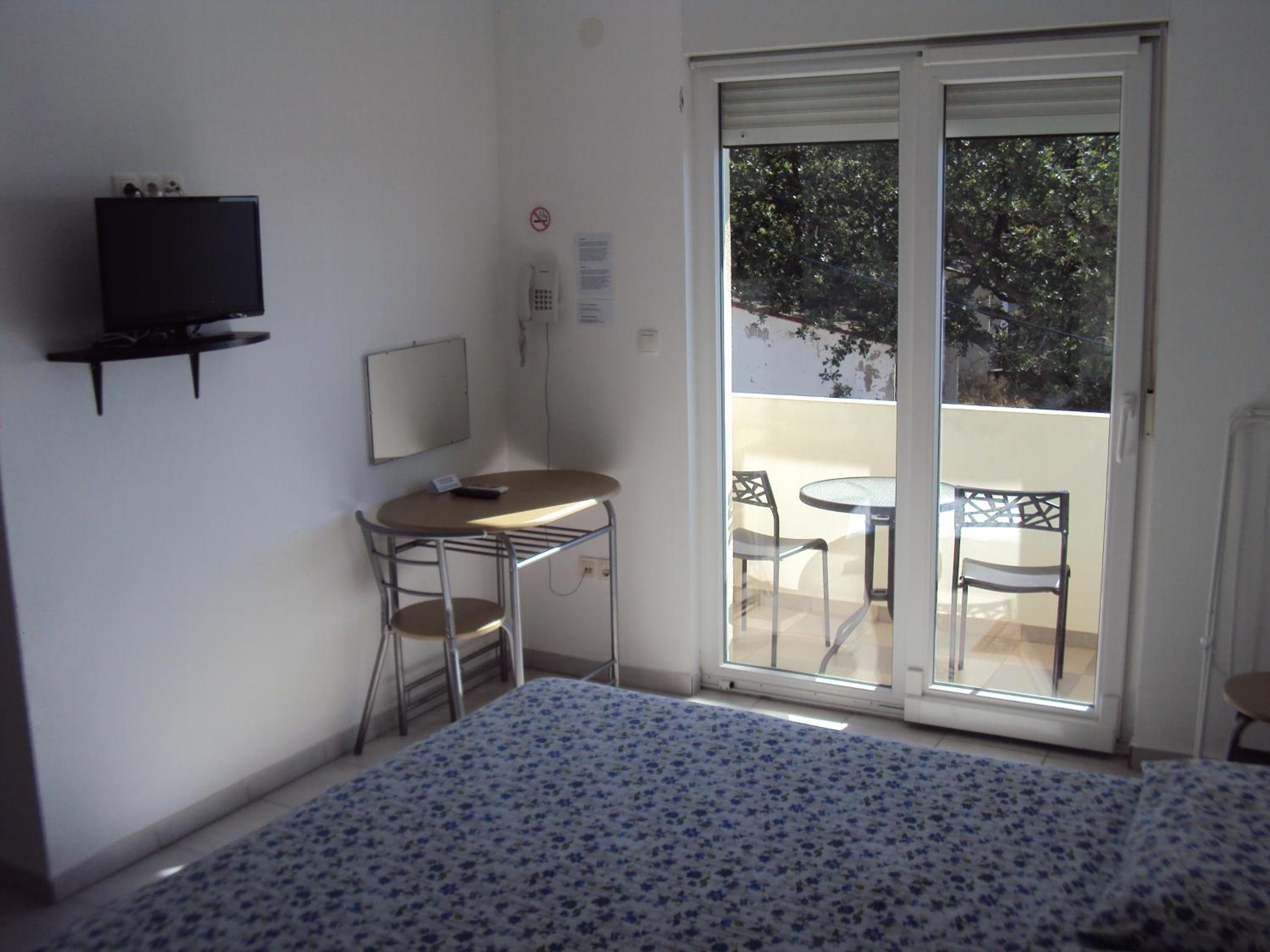 Double Room with Balcony and Sea View photo 2