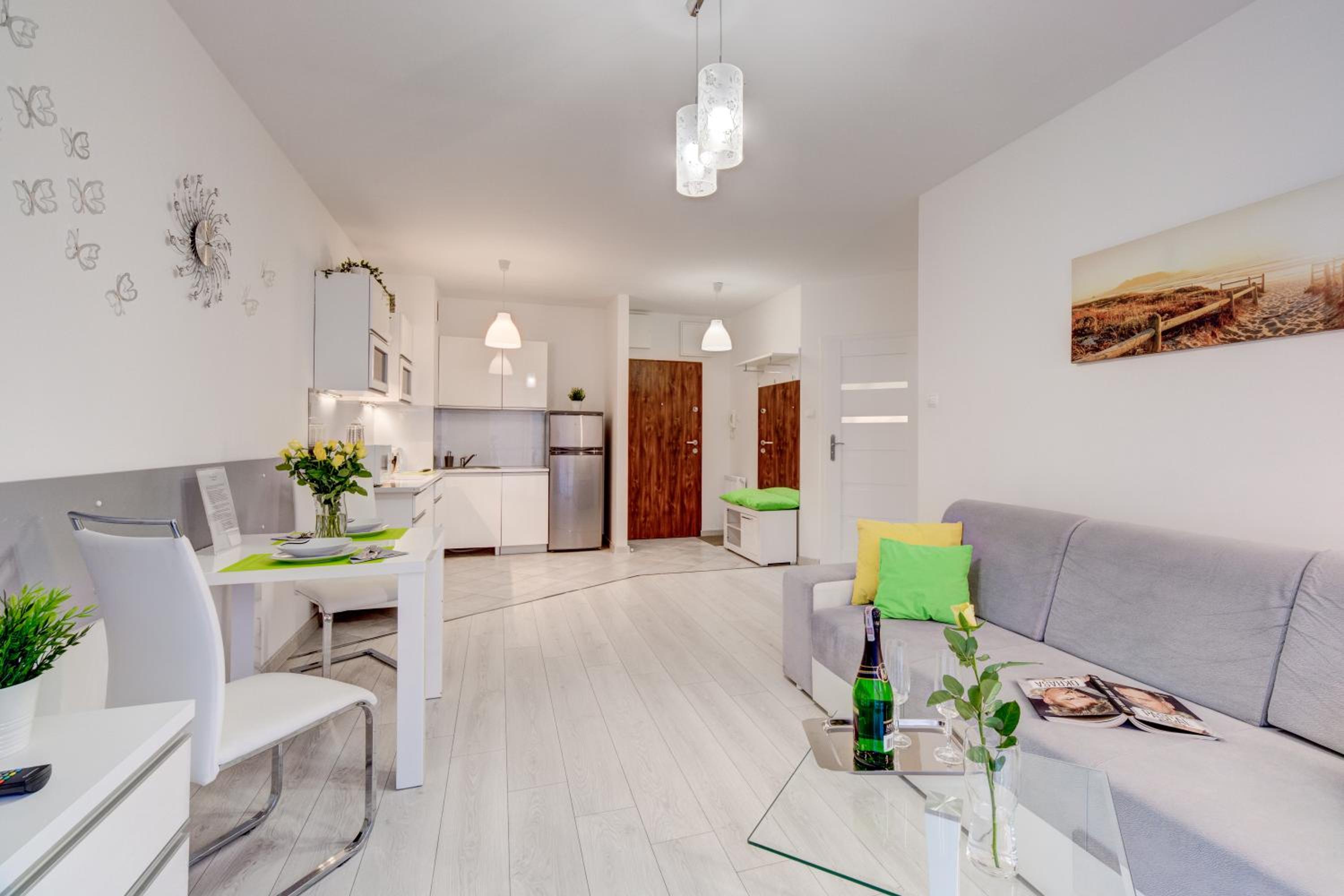 Apartment with Balcony and Park View photo 1