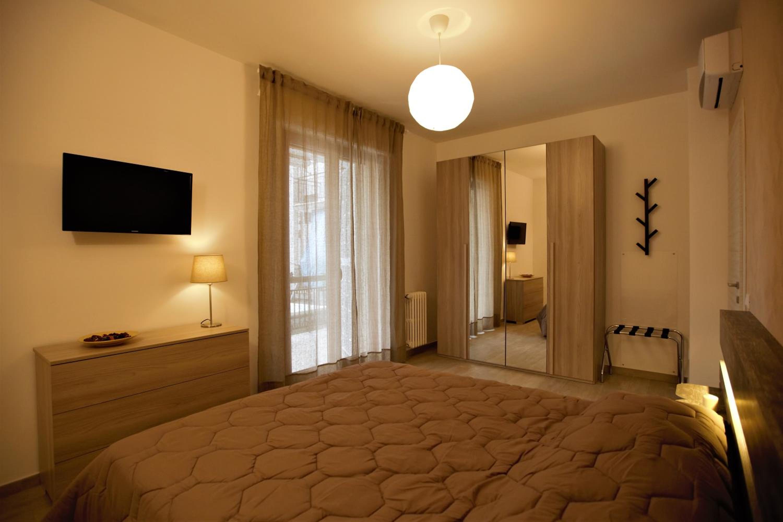 Double Room with Balcony photo 2
