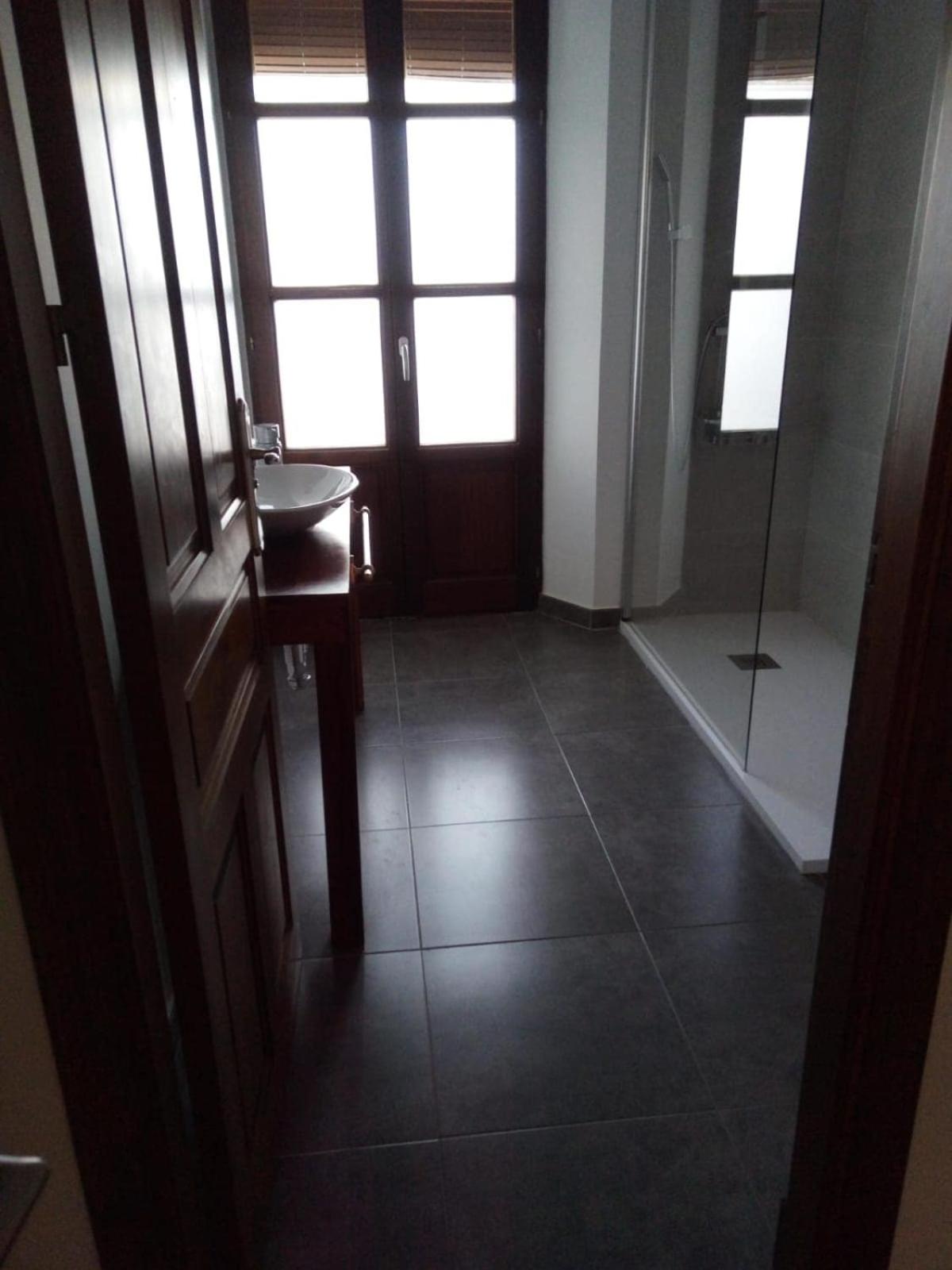 Double Room - Photo 7