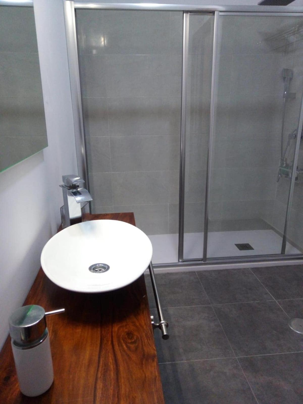 Double Room - Photo 8