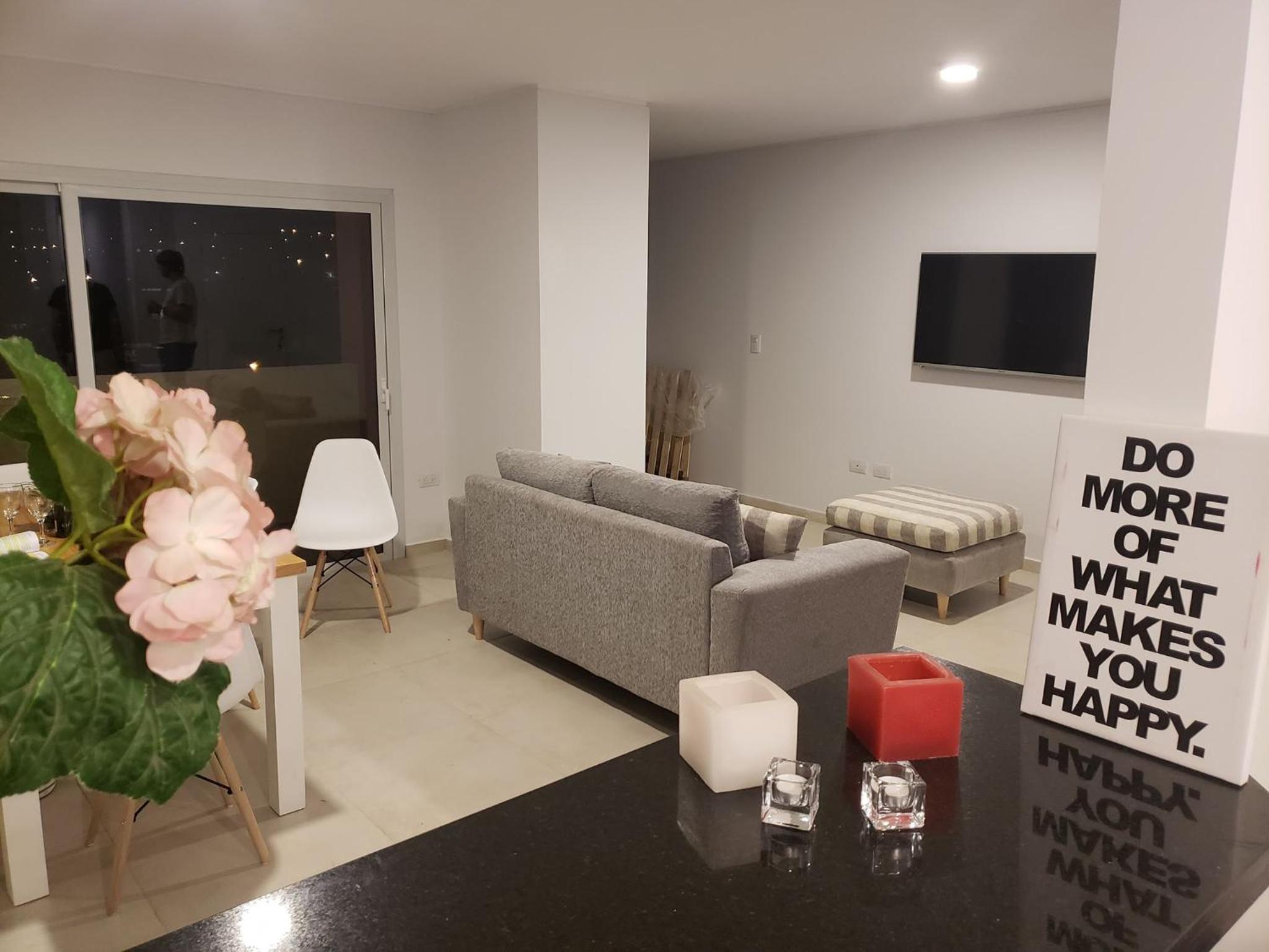 Apartment photo 2