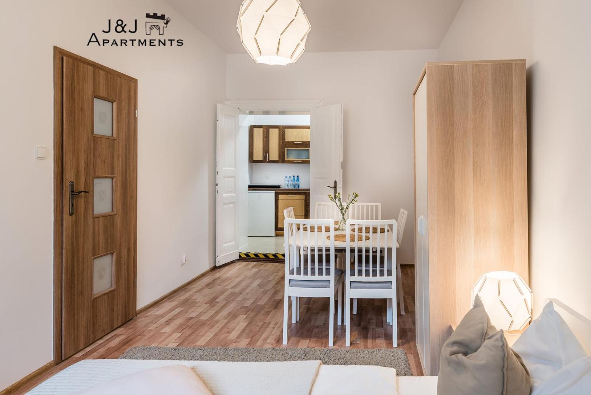 Apartment - Photo 18