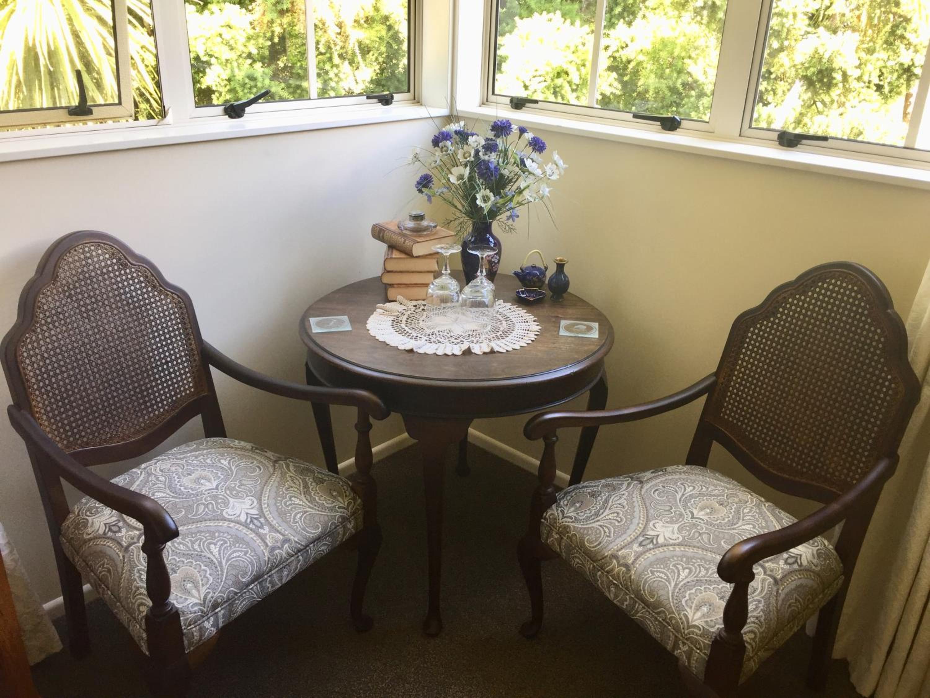 Queen Room photo 1