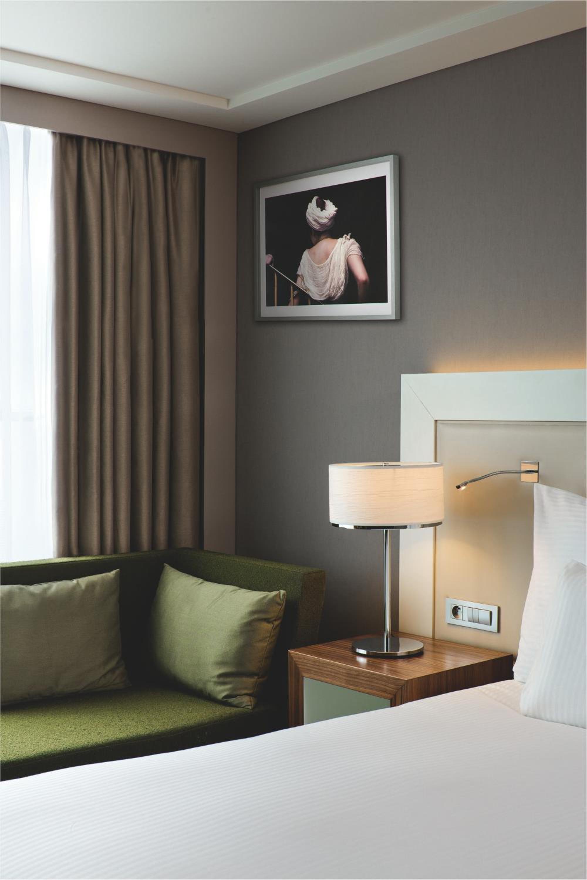 Deluxe King Room