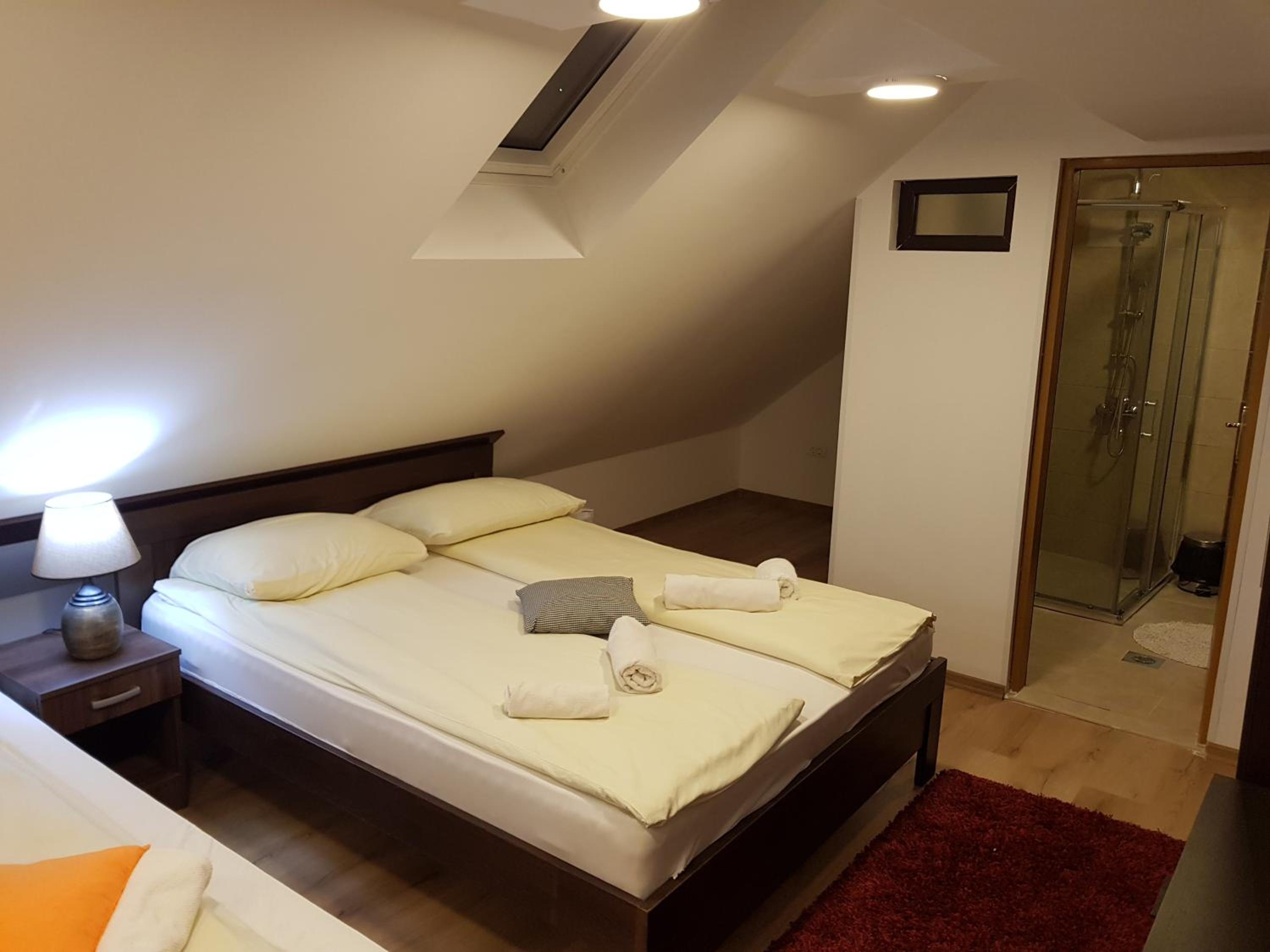 Quadruple Room - Attic photo 1