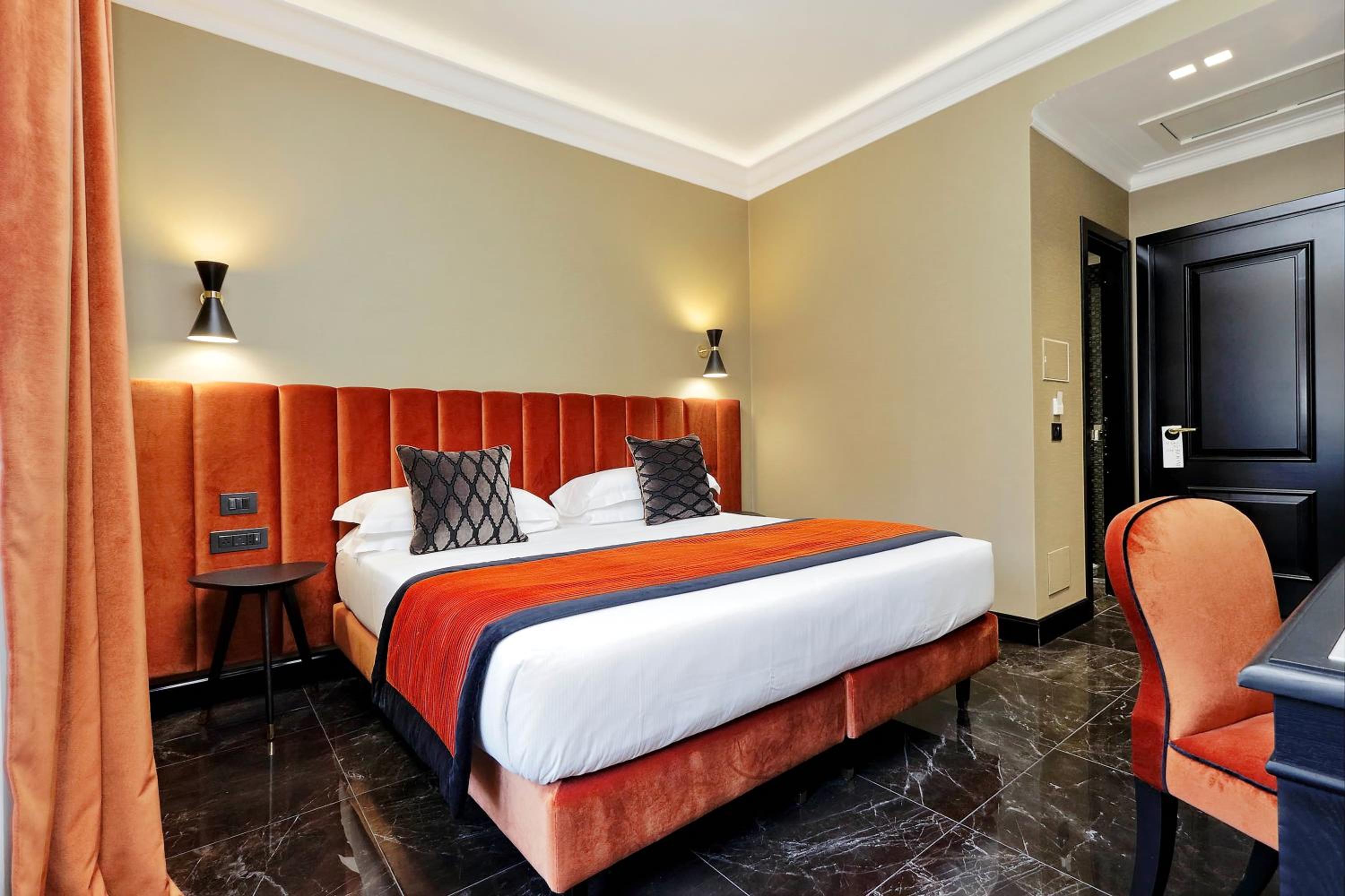 Double or Twin Room with Private Bathroom