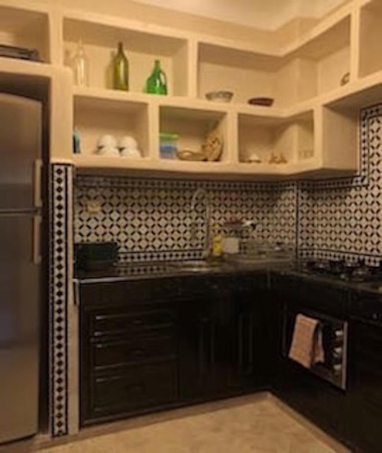 Two-Bedroom Apartment - Photo 3
