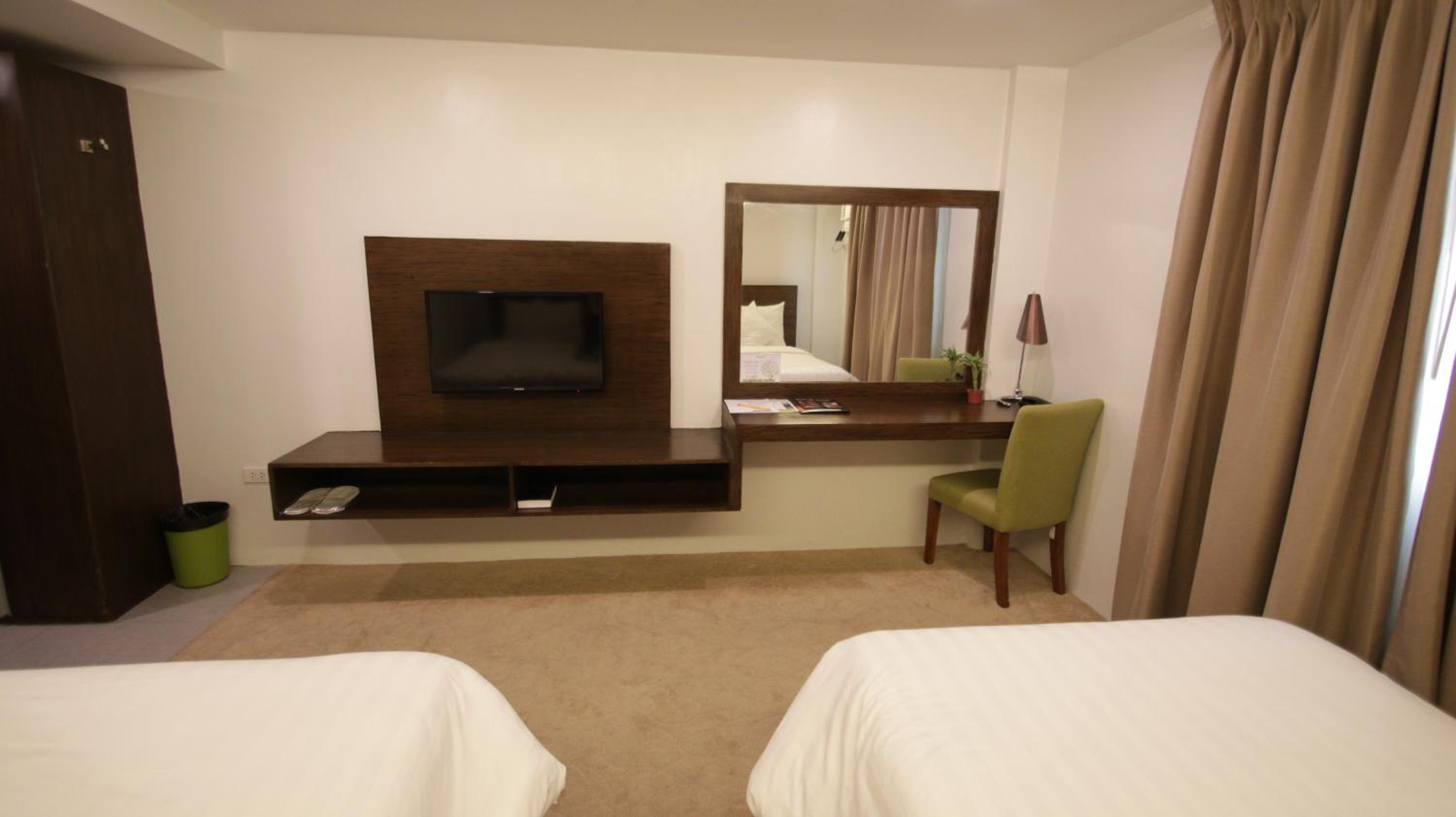 Deluxe Twin Room photo 3