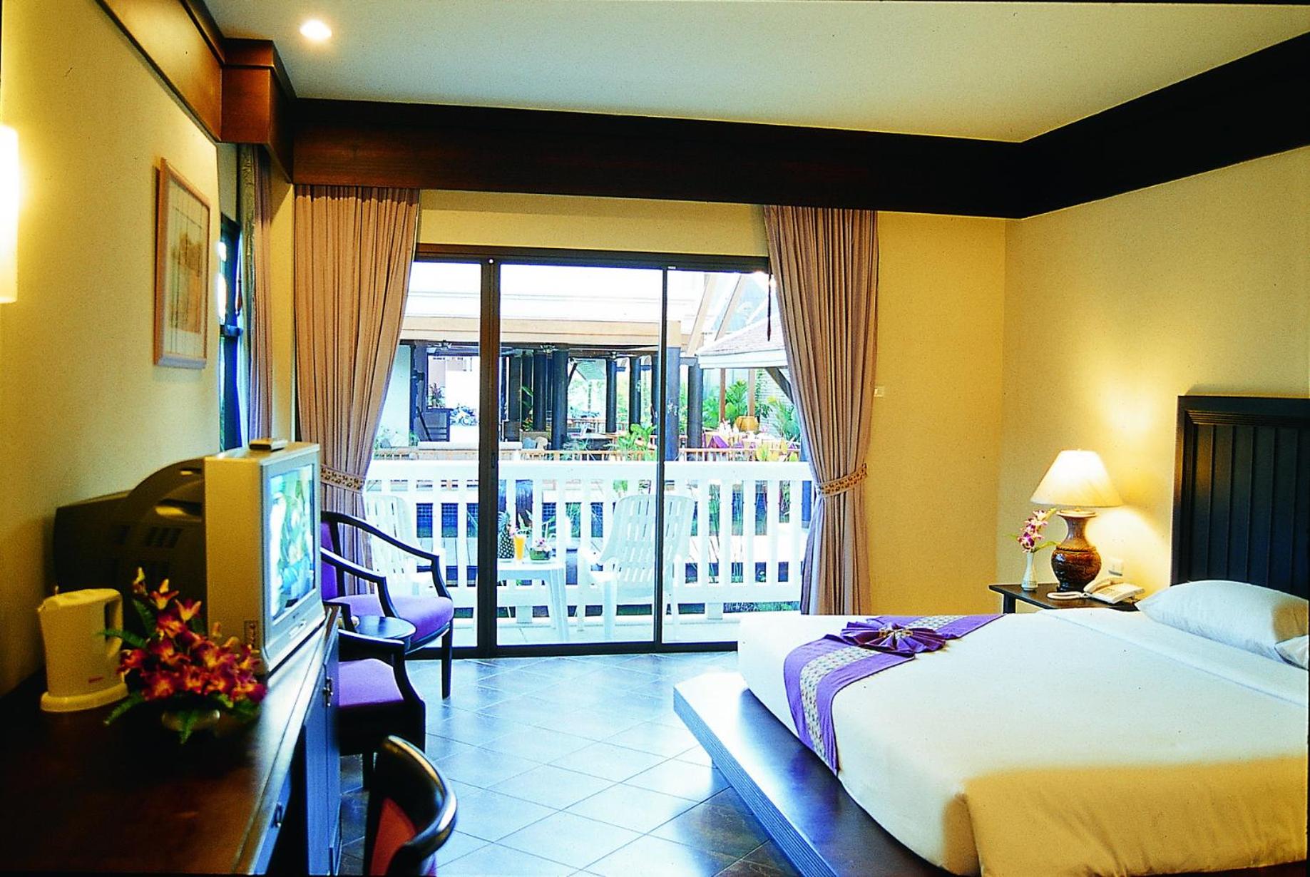 Deluxe Double or Twin Room - Photo 3
