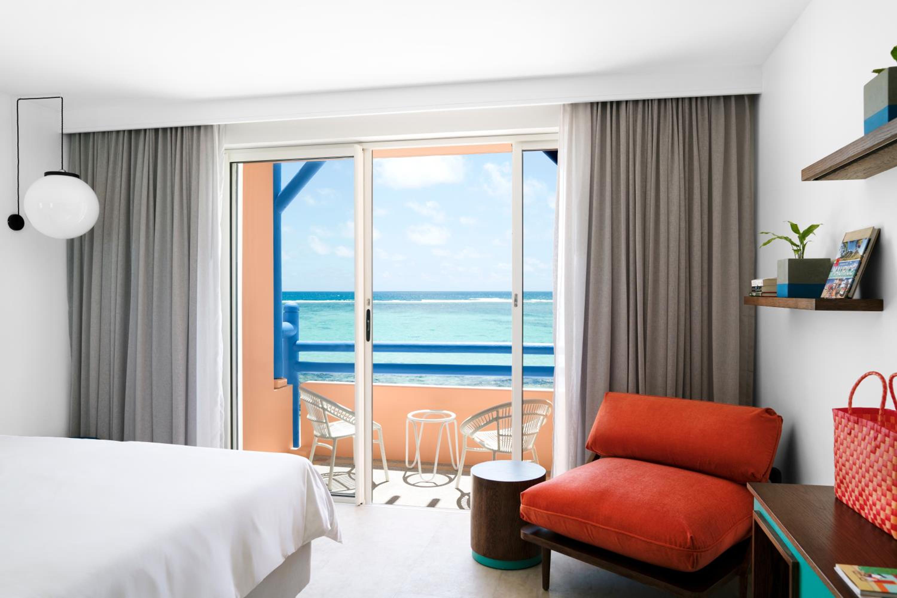 Bang on Beach Room