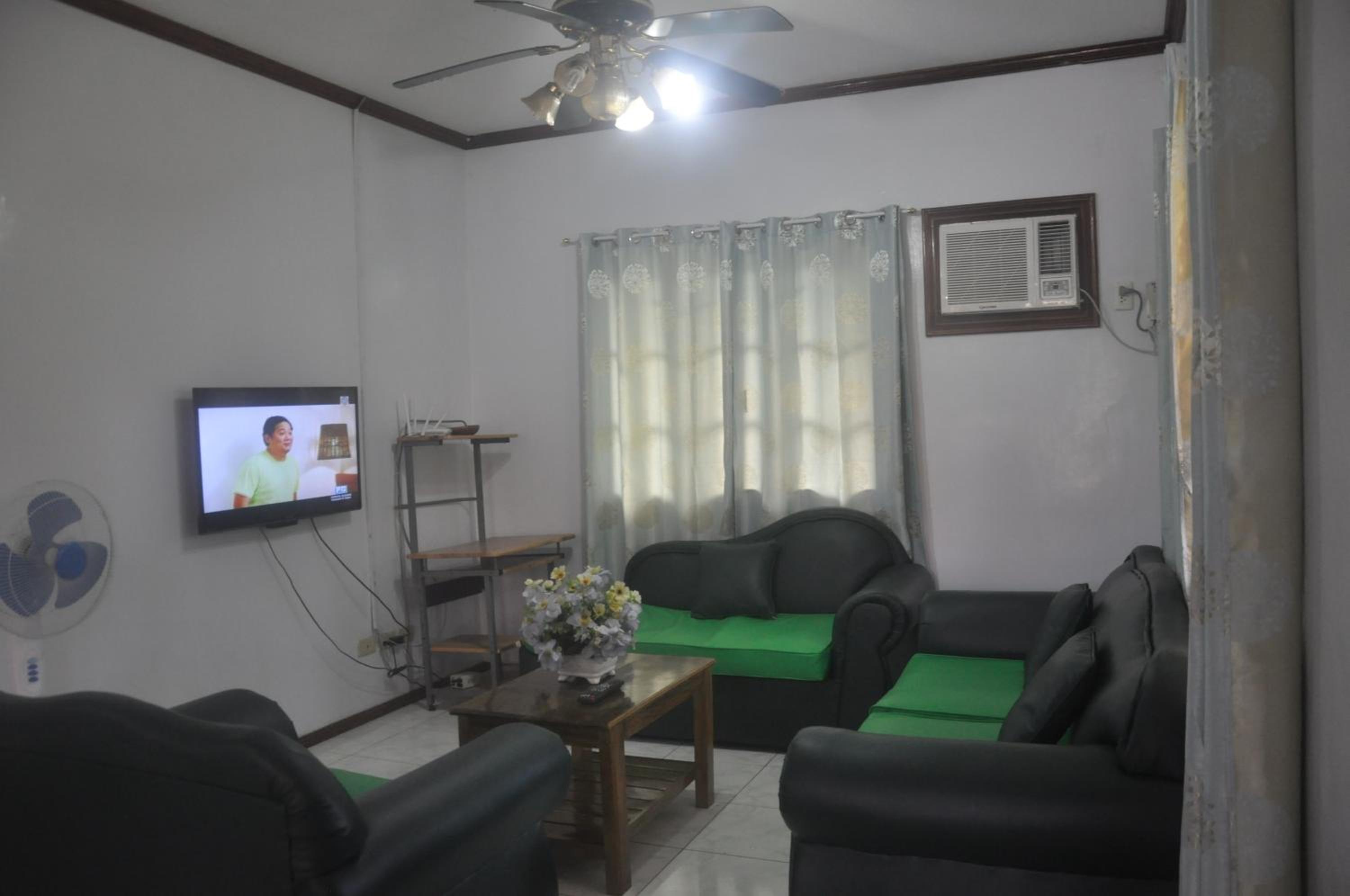 Bungalow with Patio - Photo 6