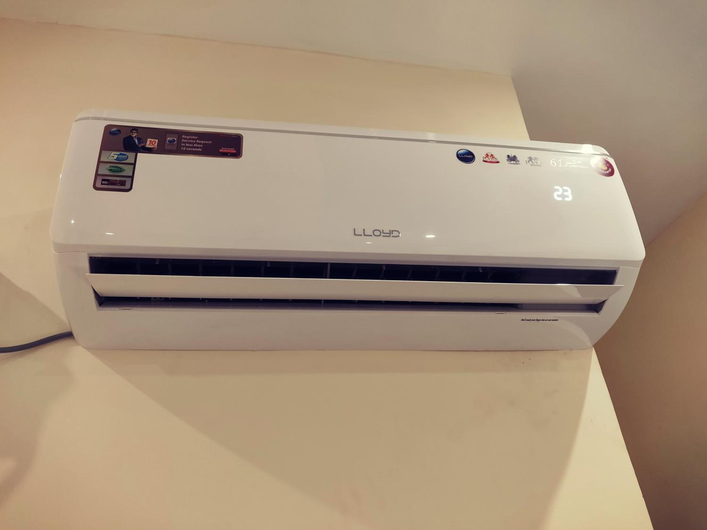 Standard Double Room with Fan - Photo 16