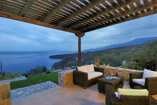 Villa with Private Pool photo 2