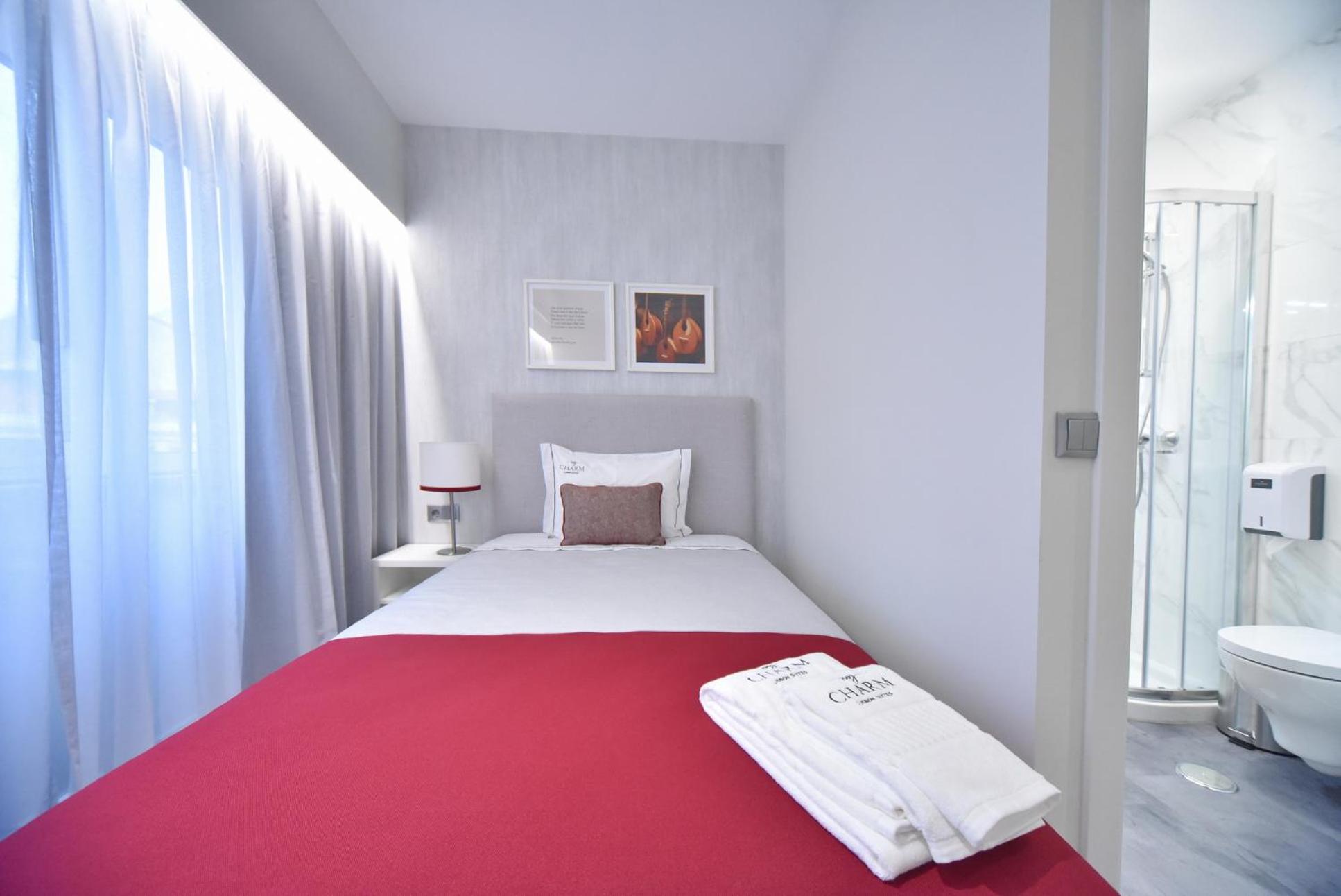 Single Room photo 2