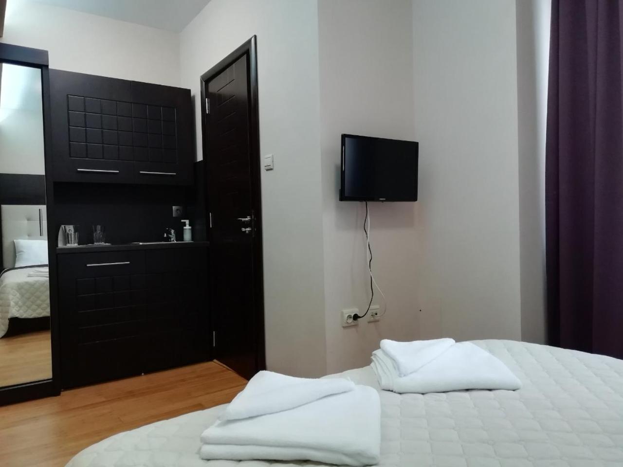 Budget Single Room photo 3