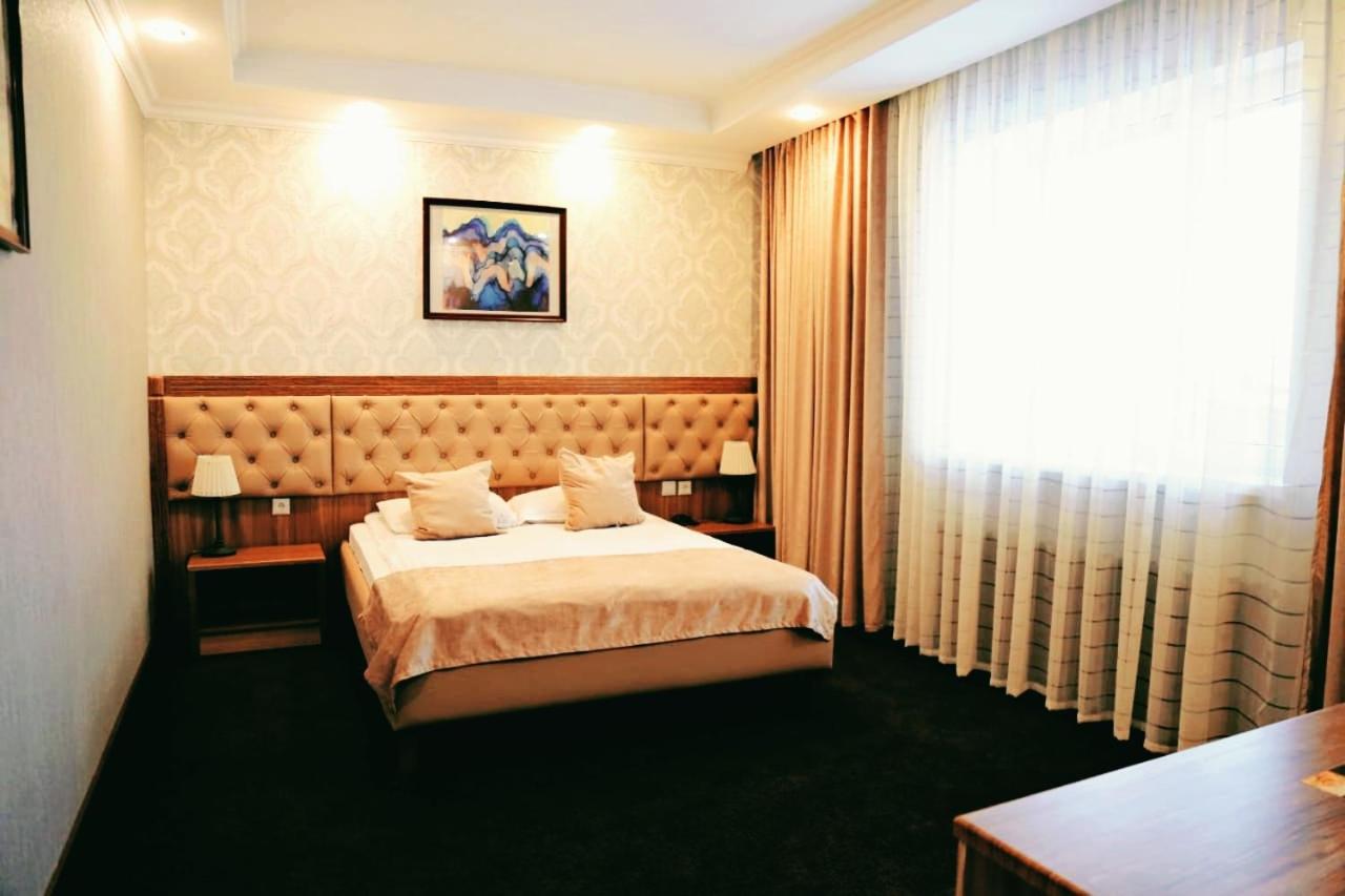 Classic Twin Room