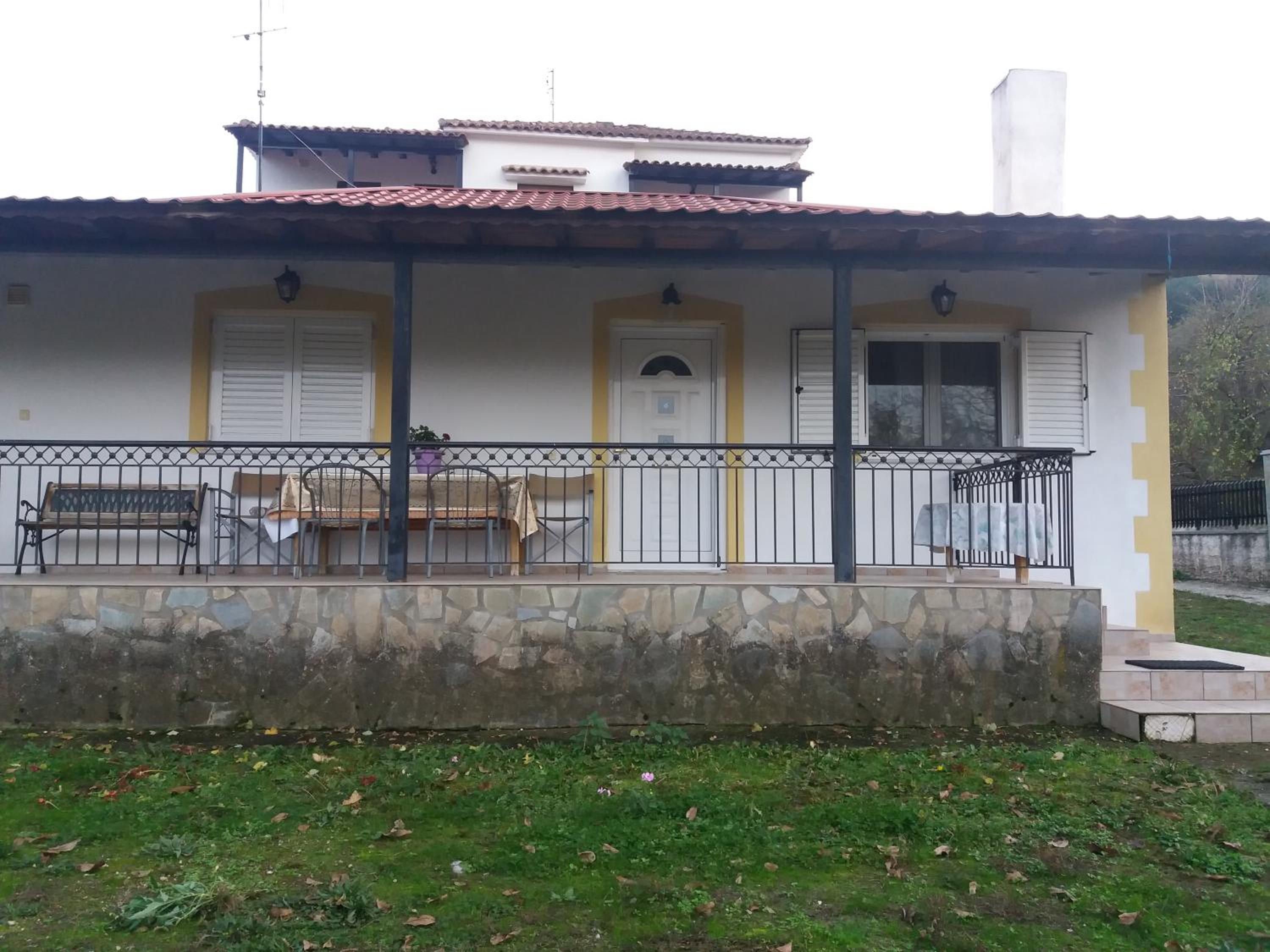 Two-Bedroom House photo 2