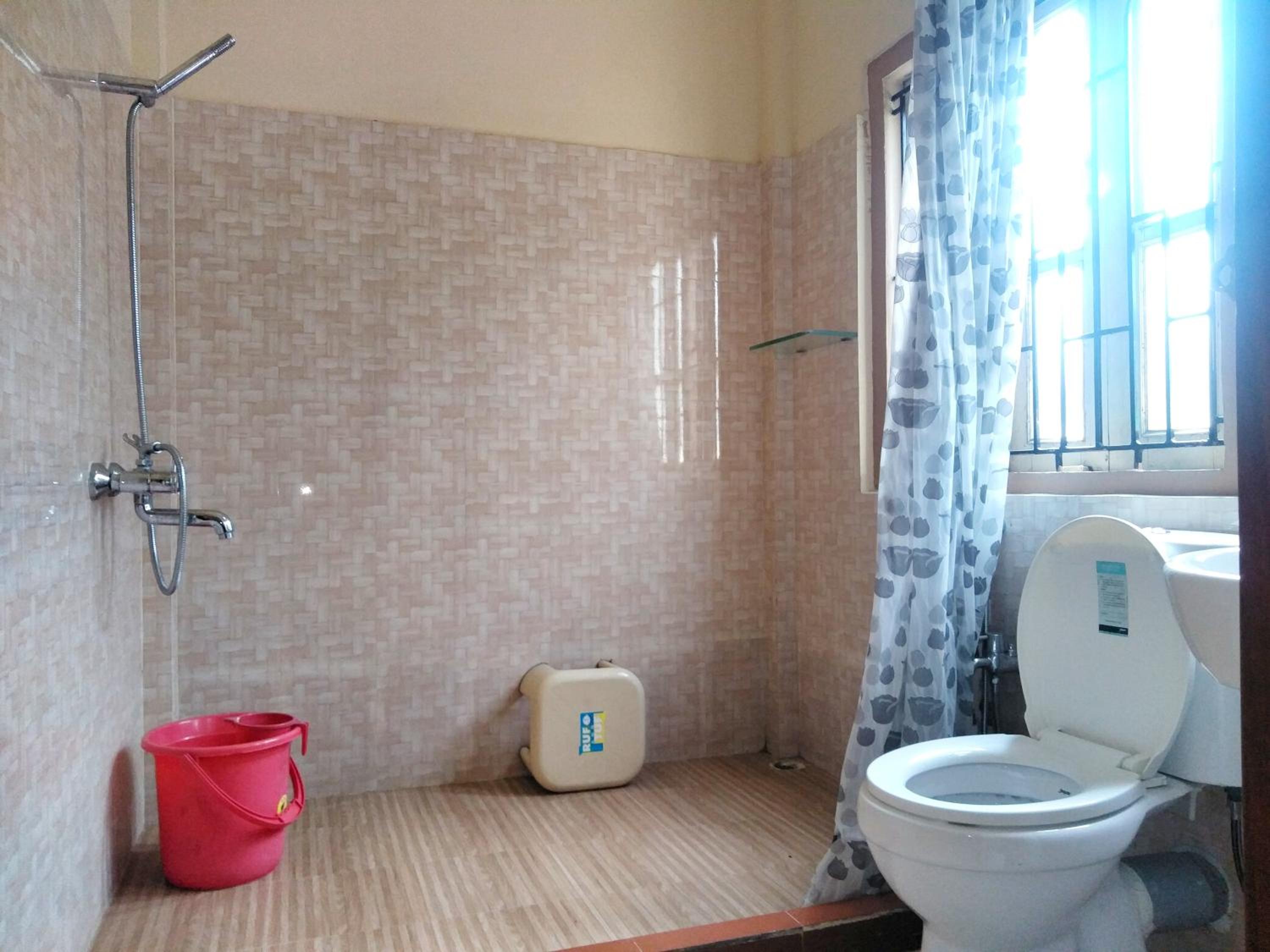 Deluxe King Room photo 2