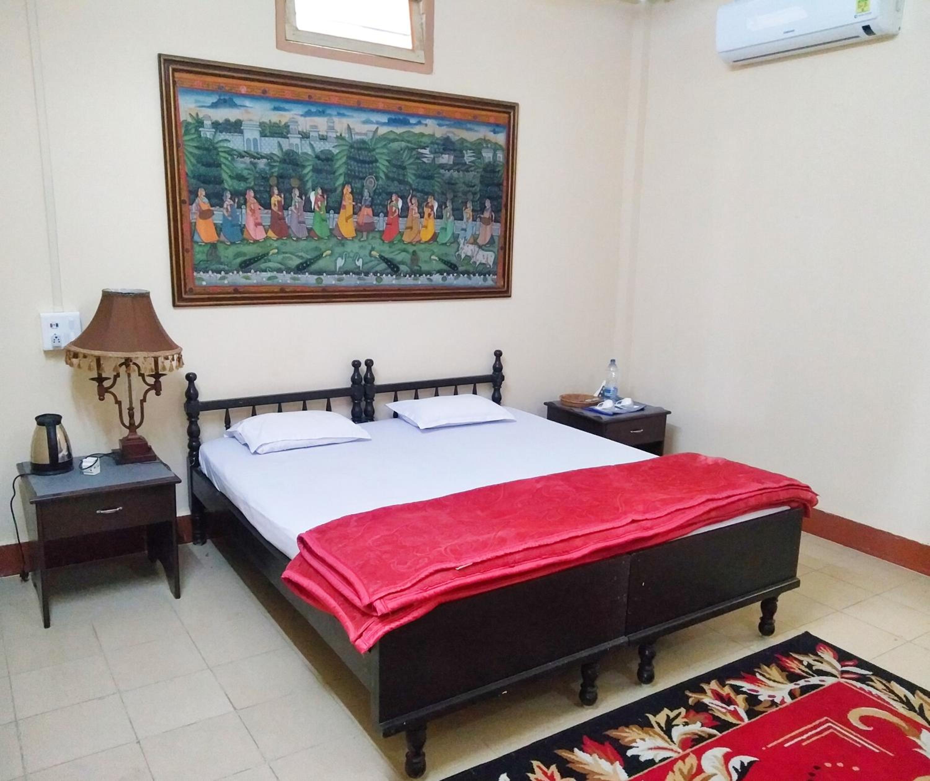 Deluxe King Room photo 3