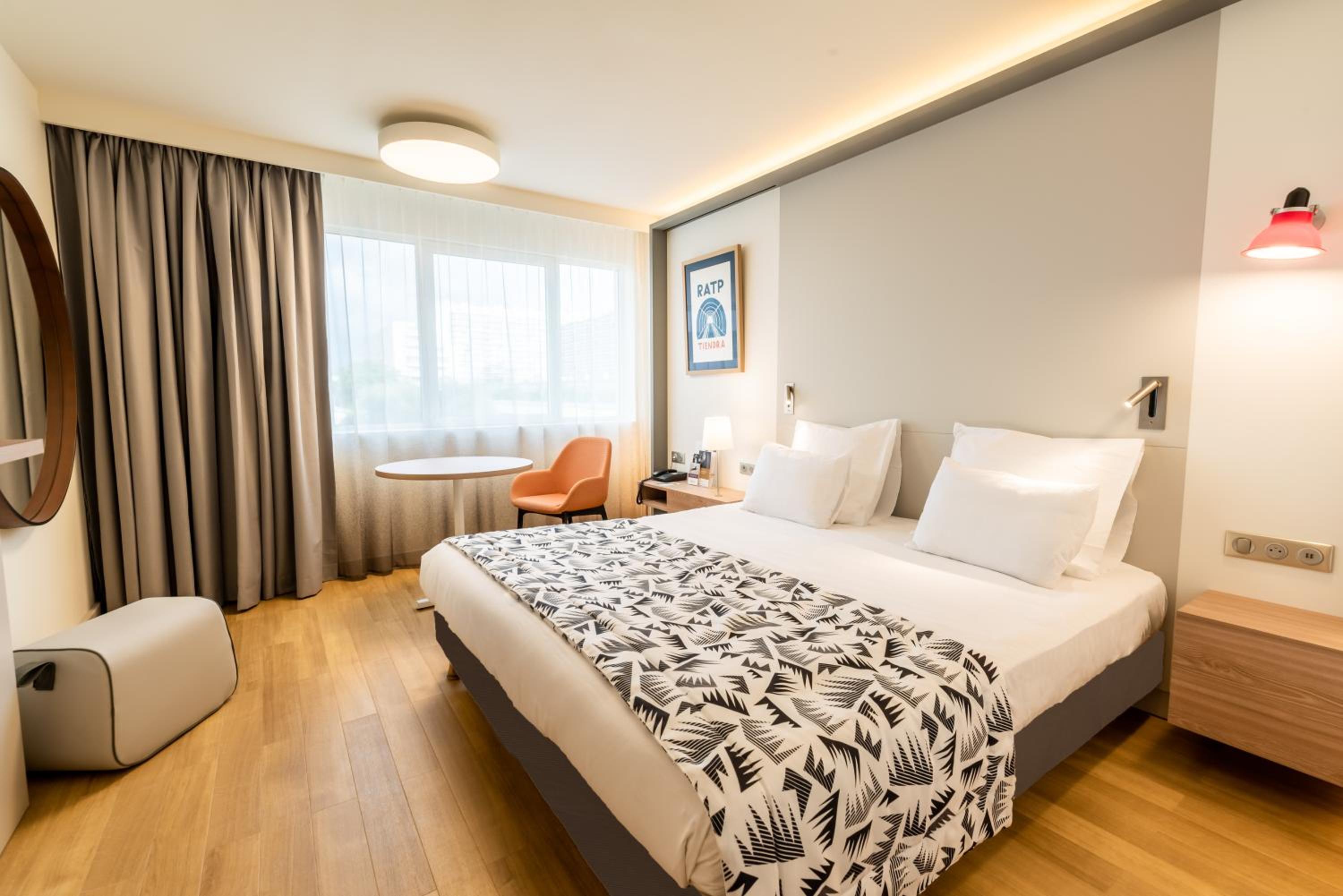 Two Adjacent Classic Double or Twin Rooms photo 1