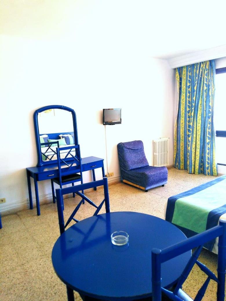 Double Room - Photo 8