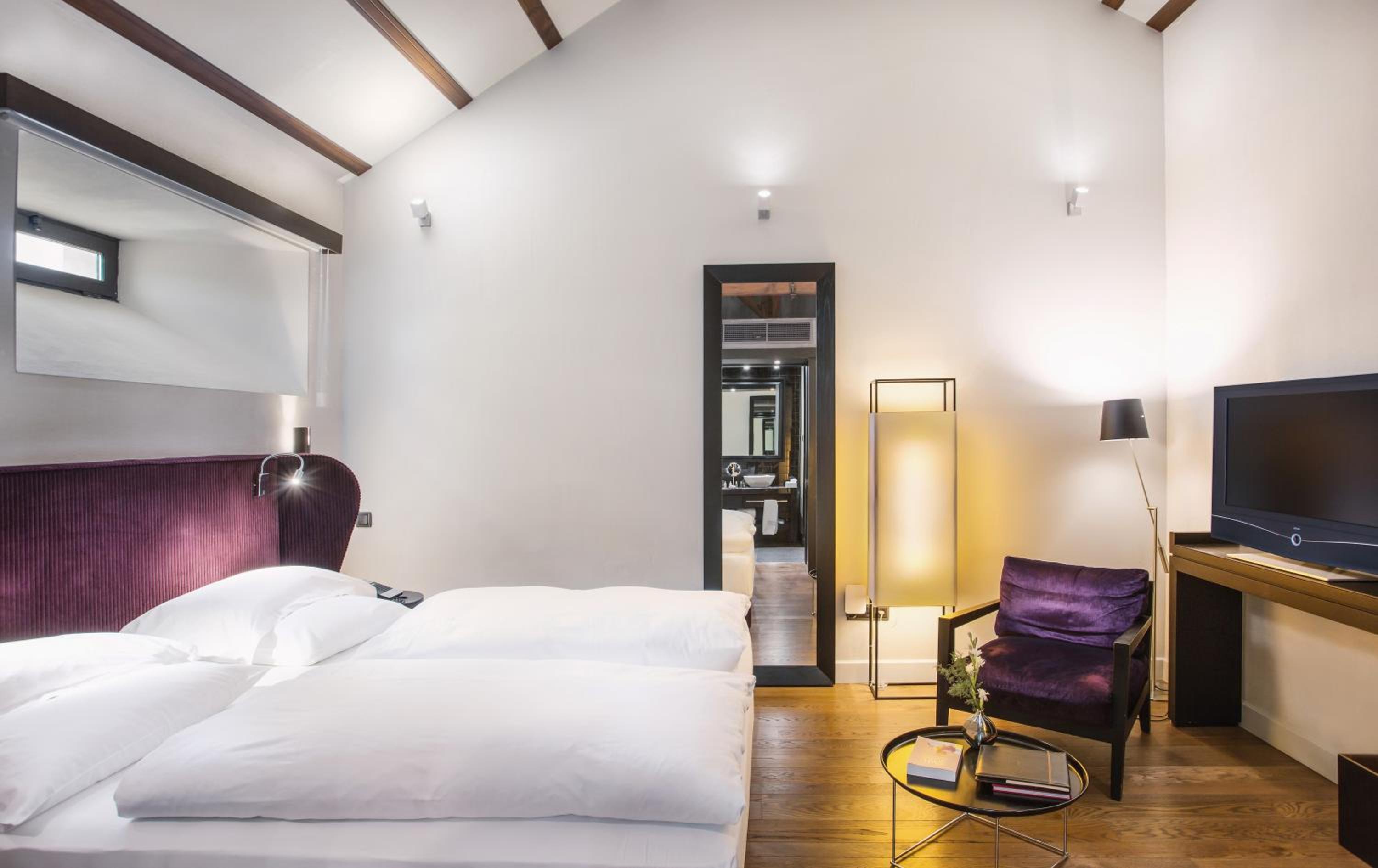 Deluxe Double or Twin Room - Photo 1