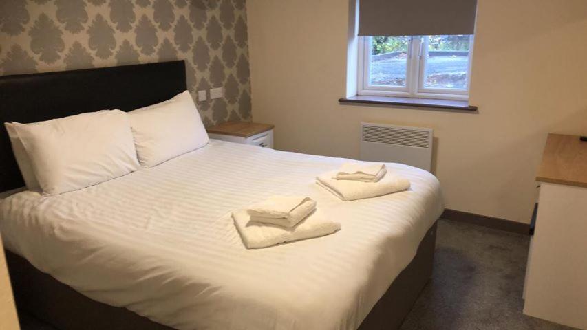 Deluxe King Room - Photo 4