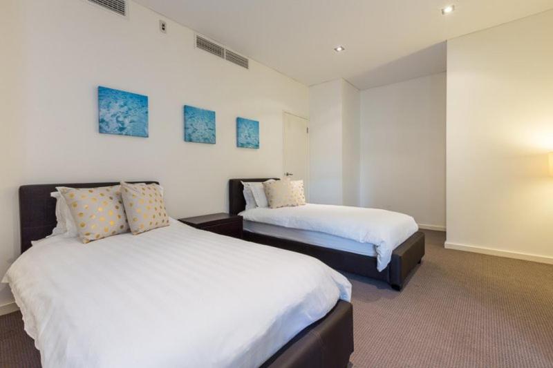 Two-Bedroom Apartment with Balcony