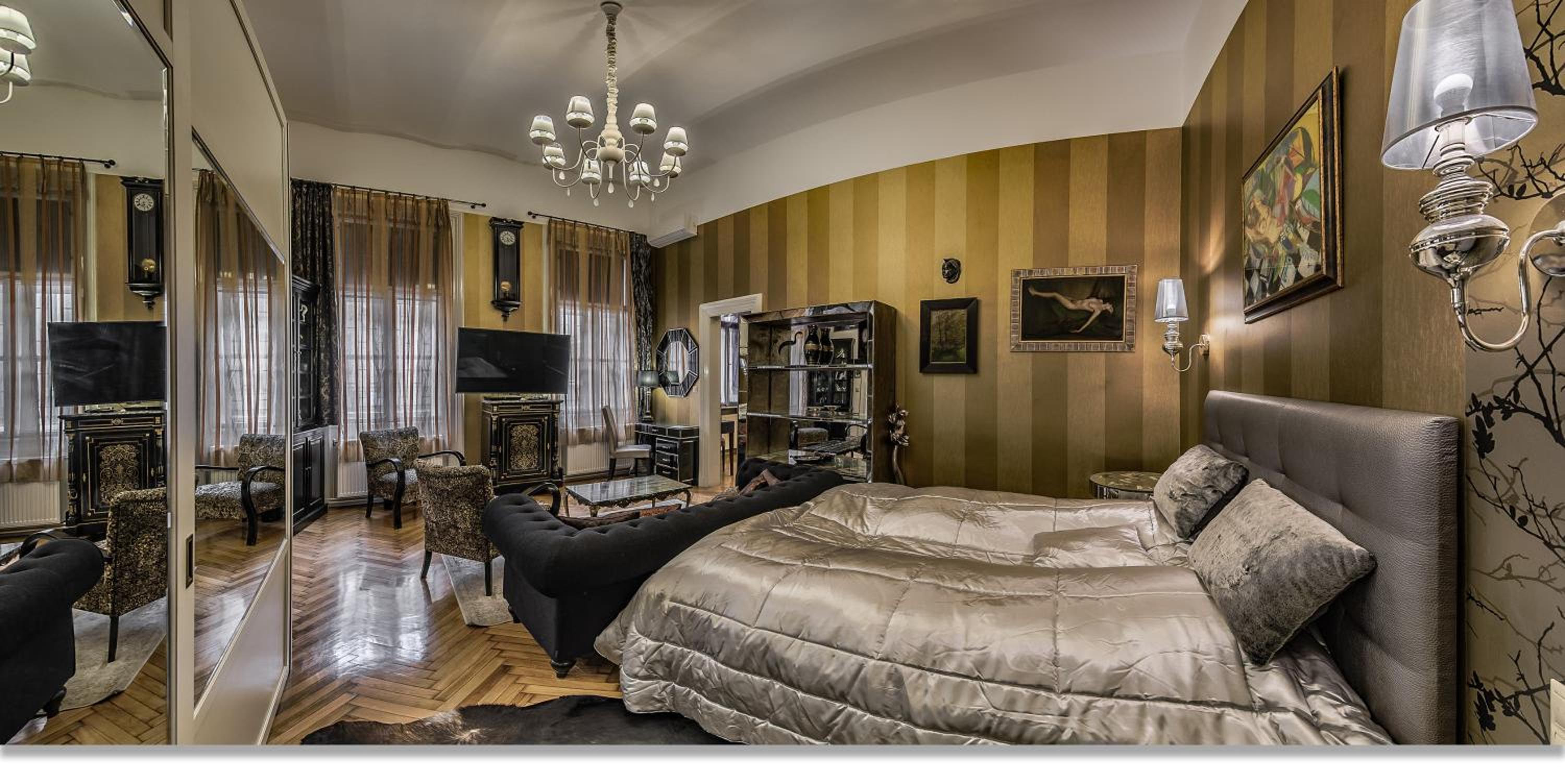 Two-Bedroom Apartment - Photo 34