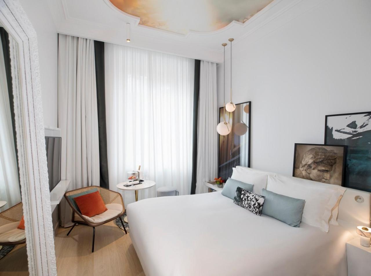 Luxury Room