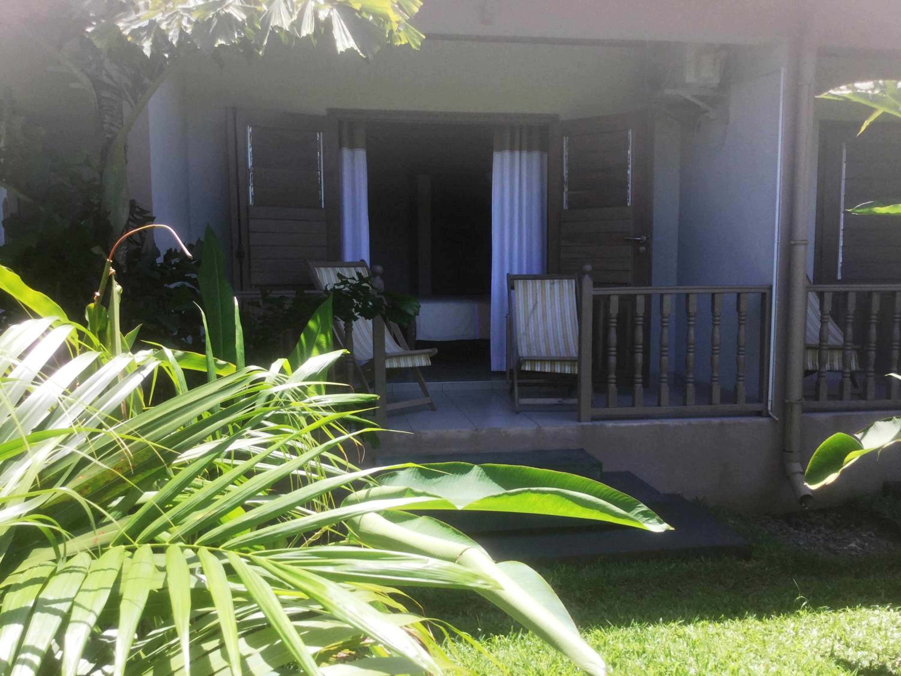 Triple Room with Garden View photo 2