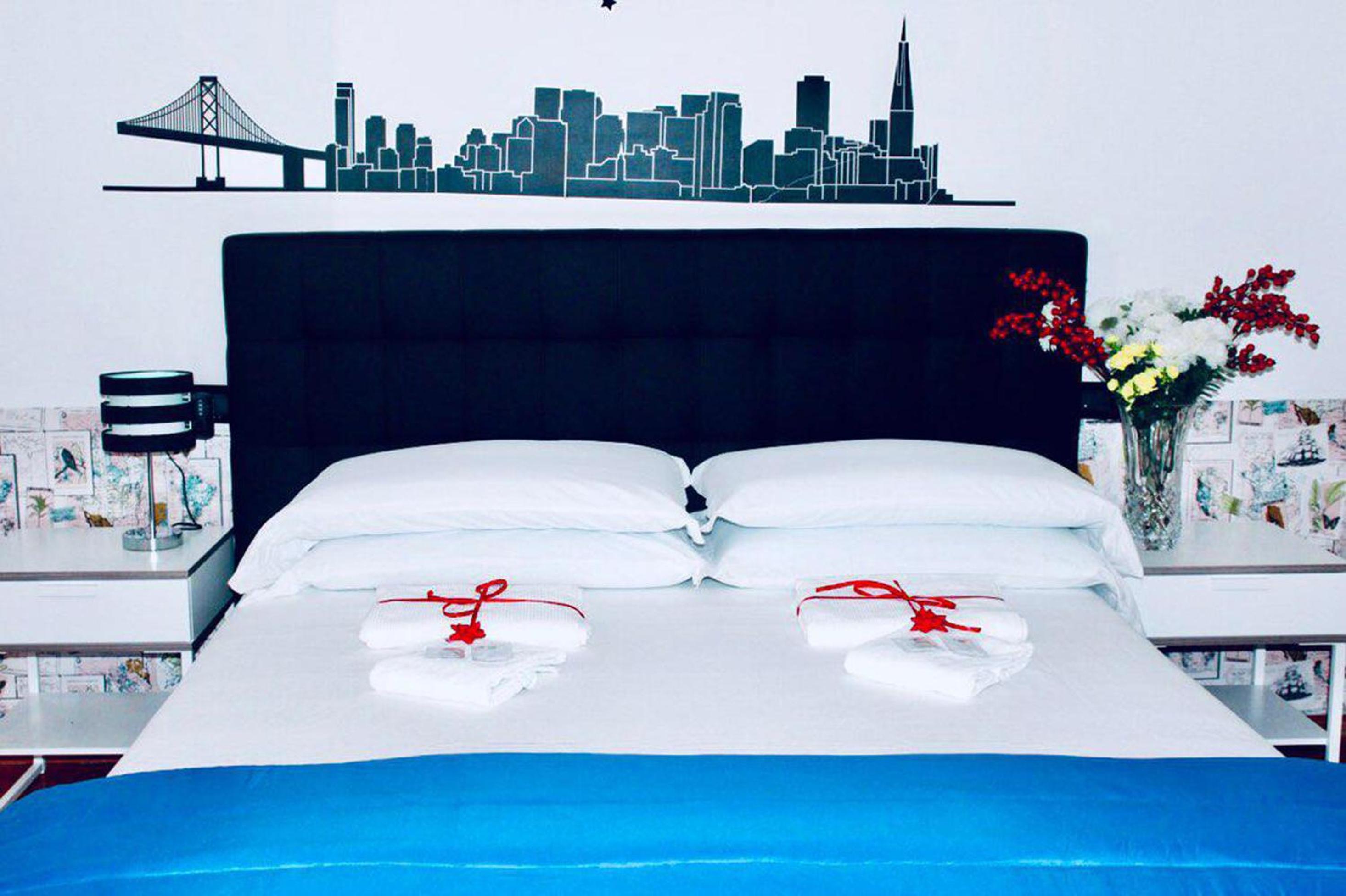 Double Room With Shared Bathroom photo 1