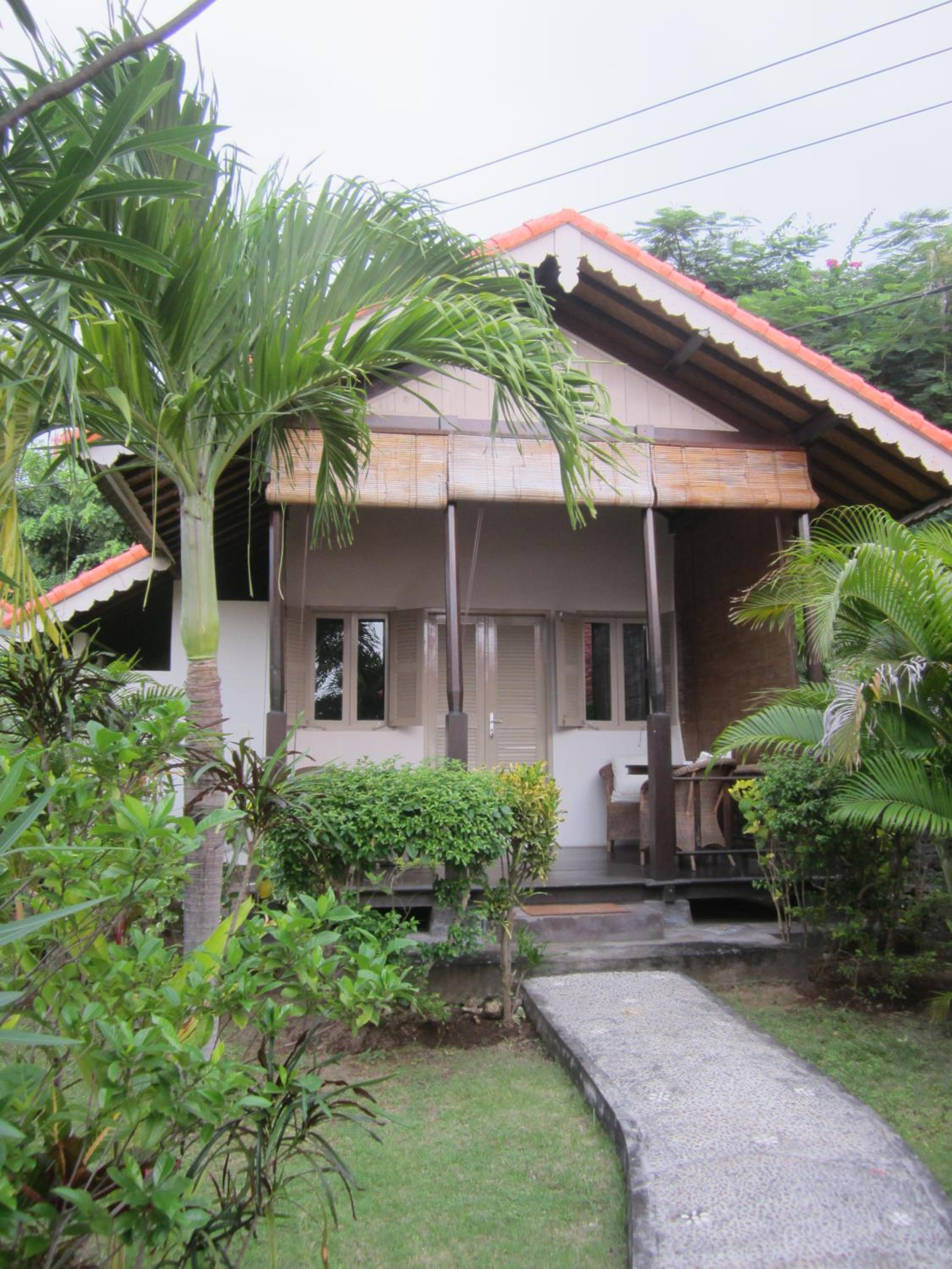 One-Bedroom Bungalow with Garden View photo 2