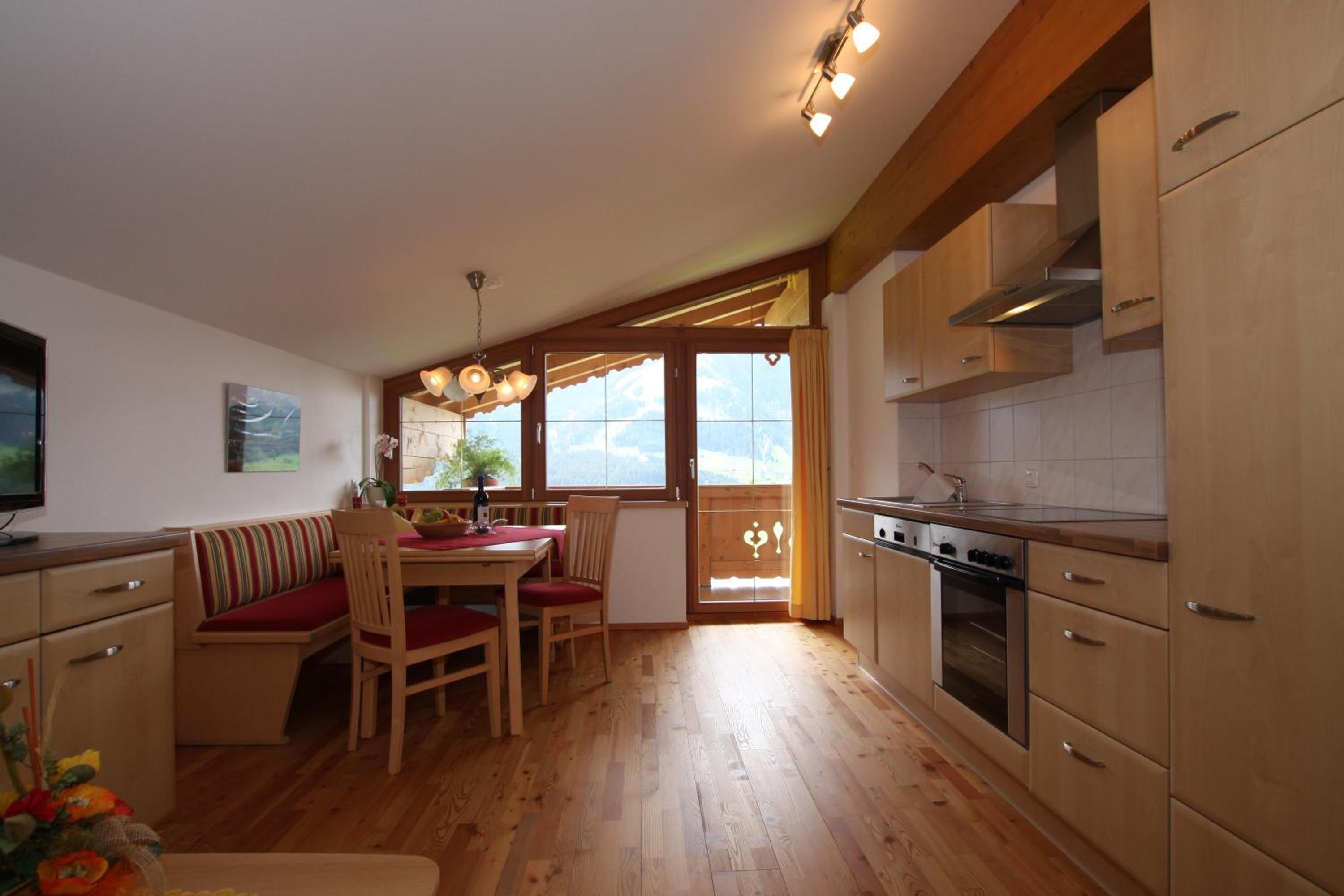 Attic Two-Bedroom Apartment with Balcony photo 2