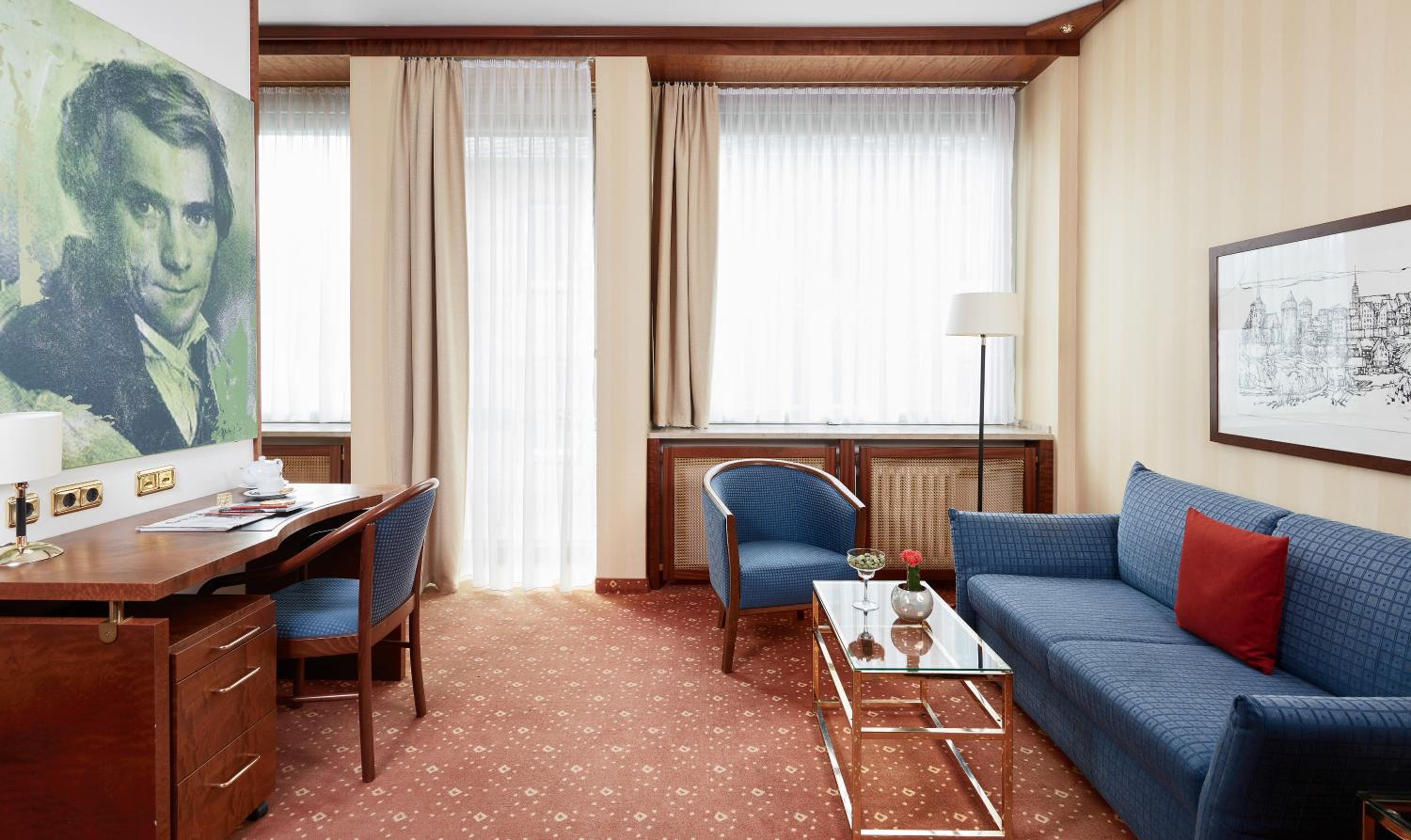 Business Double Room thumbnail 5