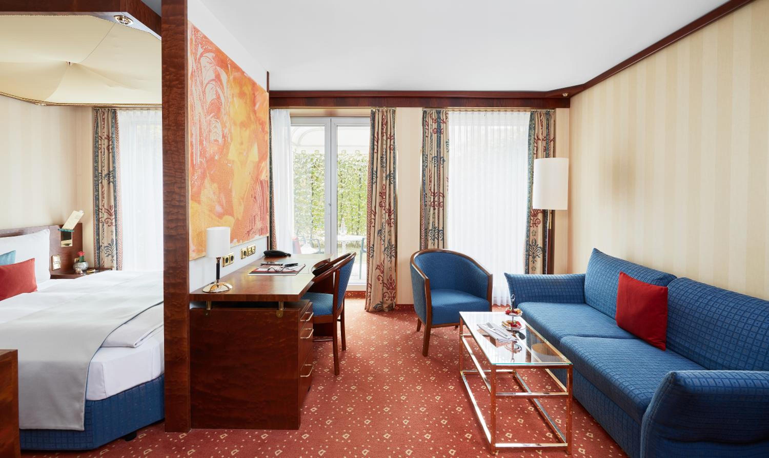 Business PLUS Double Room