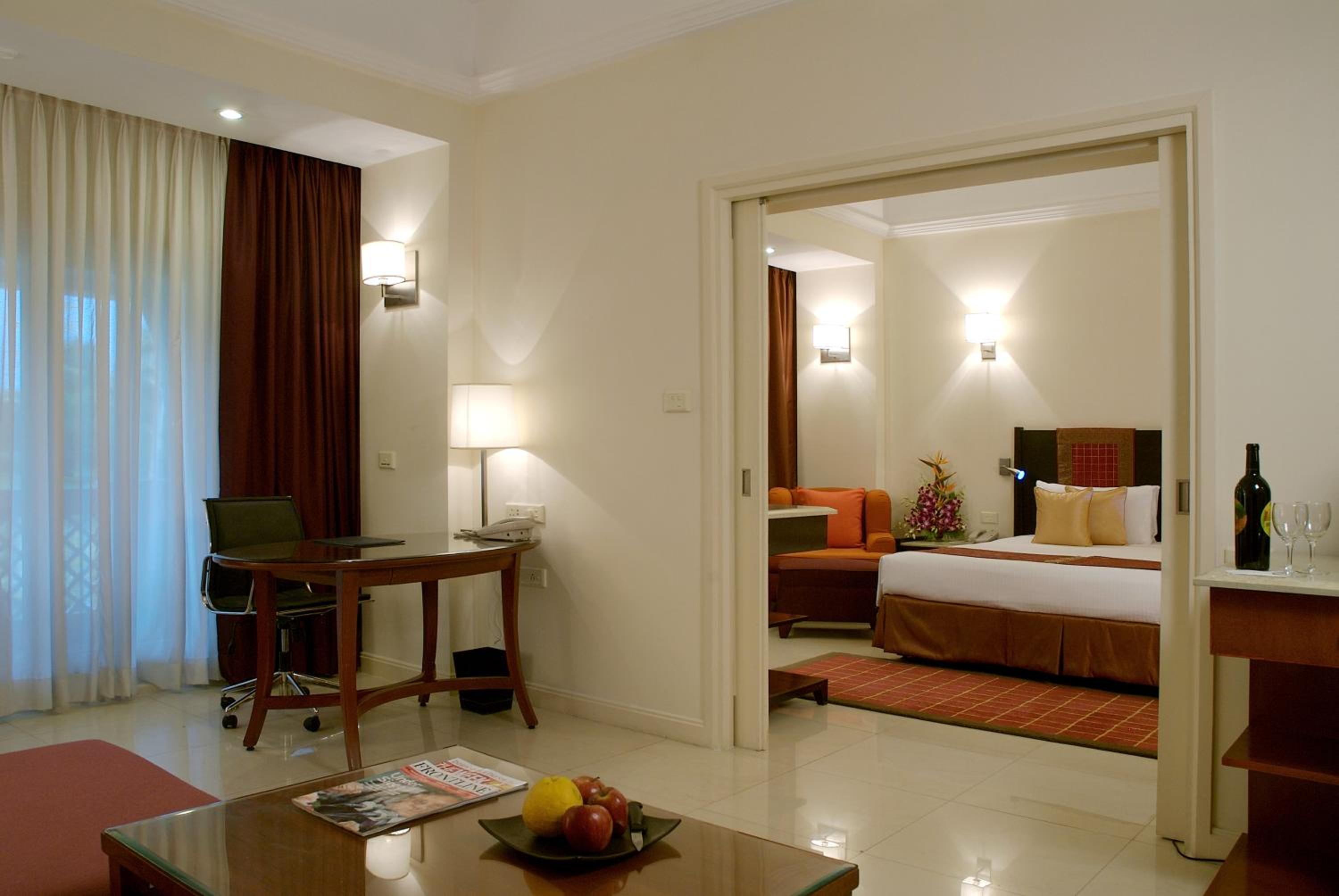 Deluxe Suite with Garden View – With 10% off on F&B