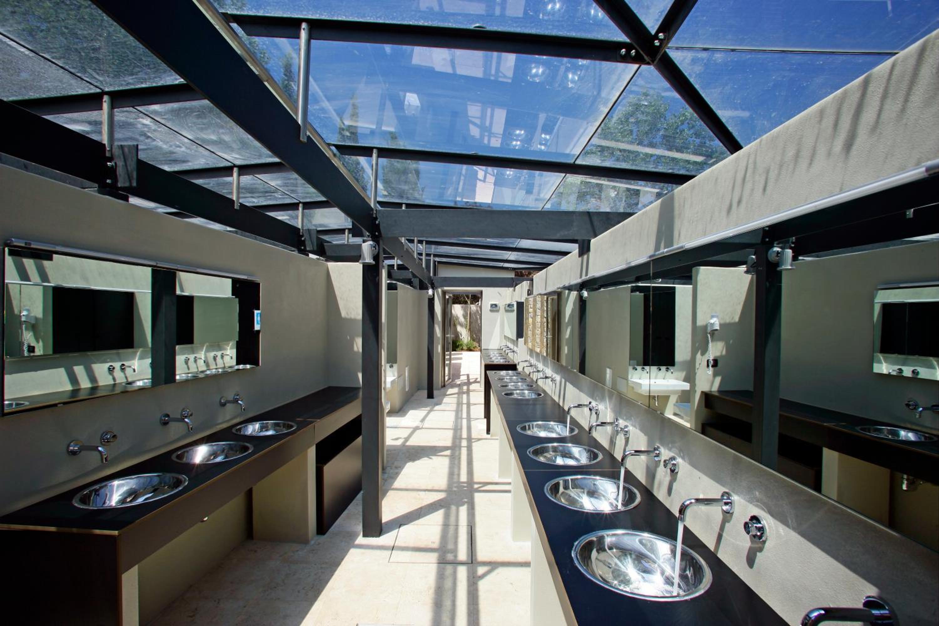 Tent (2 Adults)  photo 3