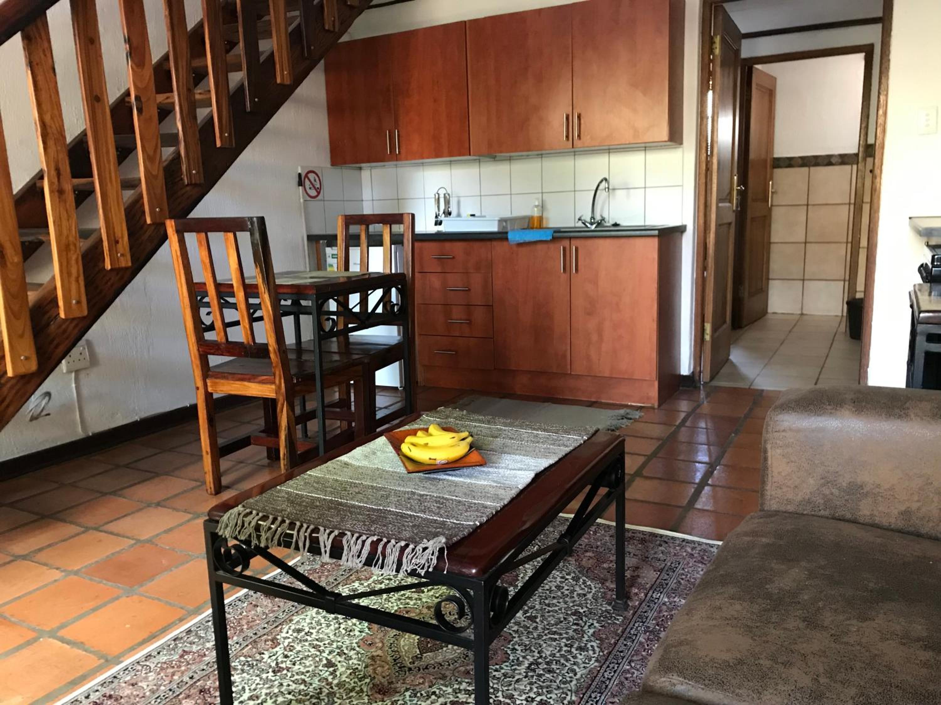 Apartment - Split Level - Photo 9