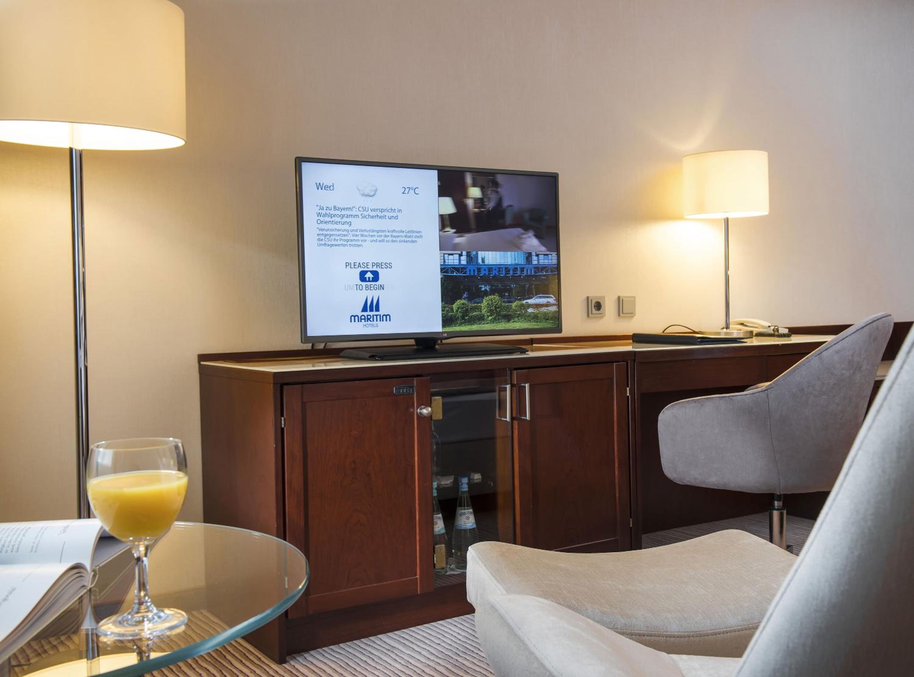 Classic Plus Family Room - Photo 1