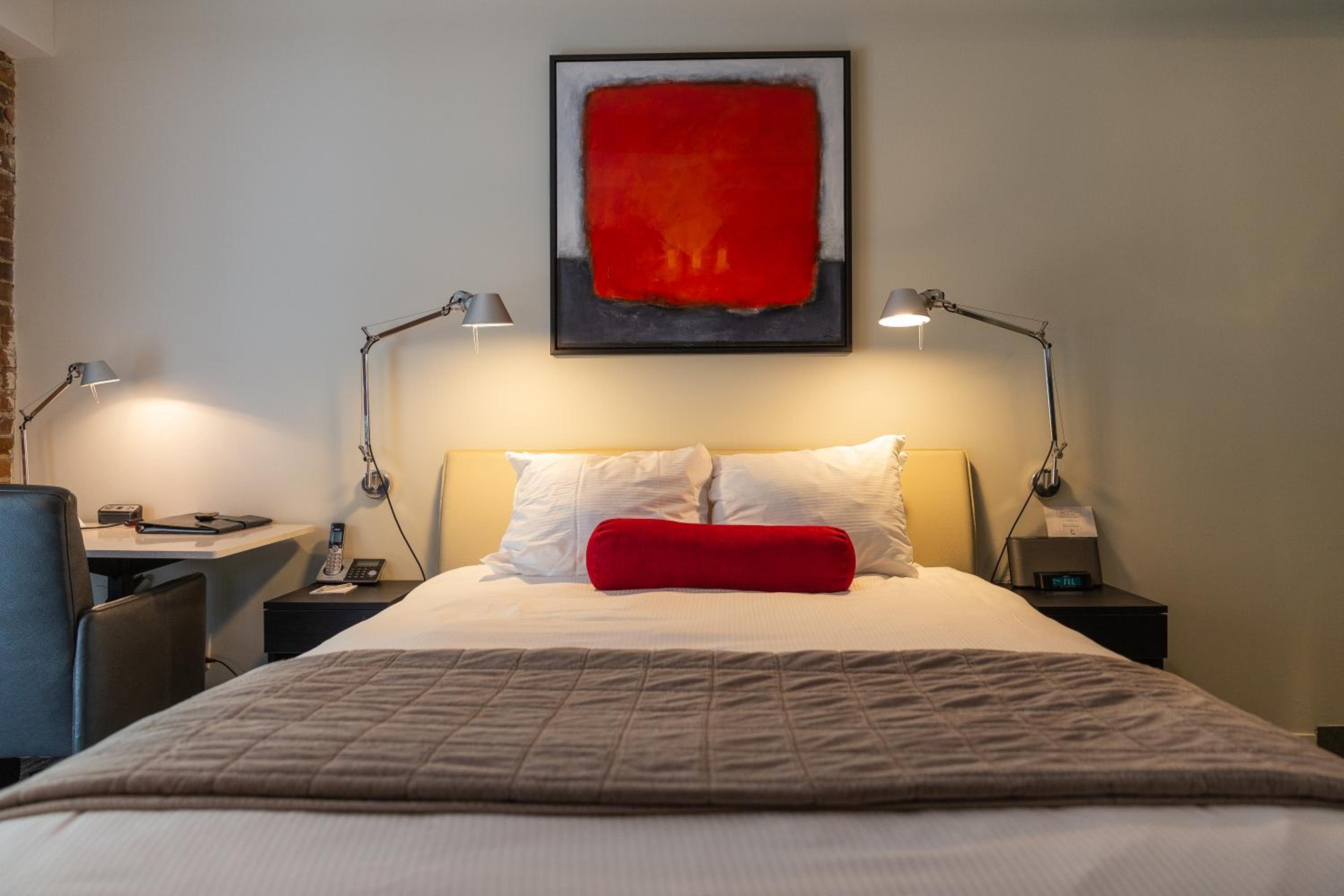 Regular Room