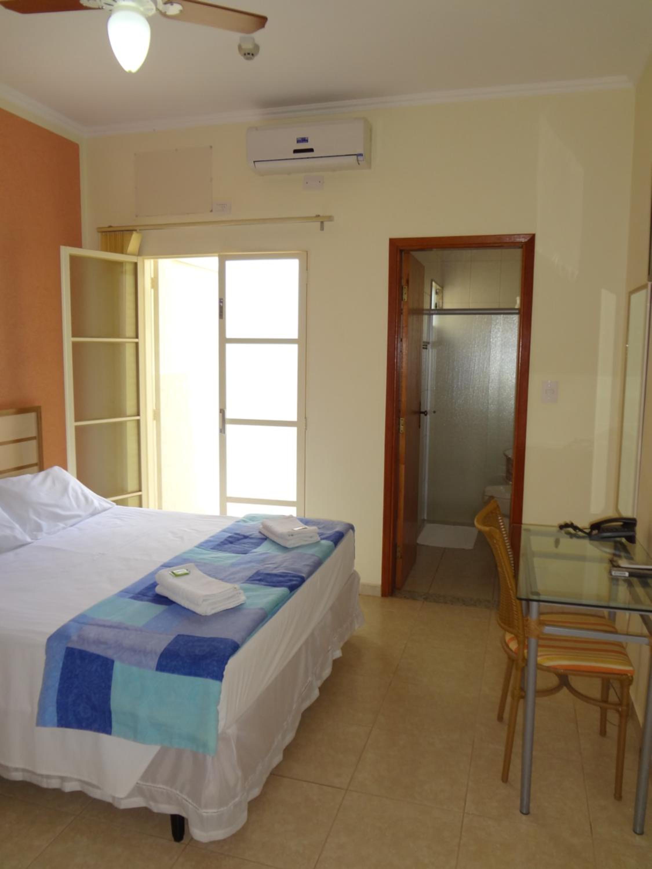 Standard Double Room photo 2