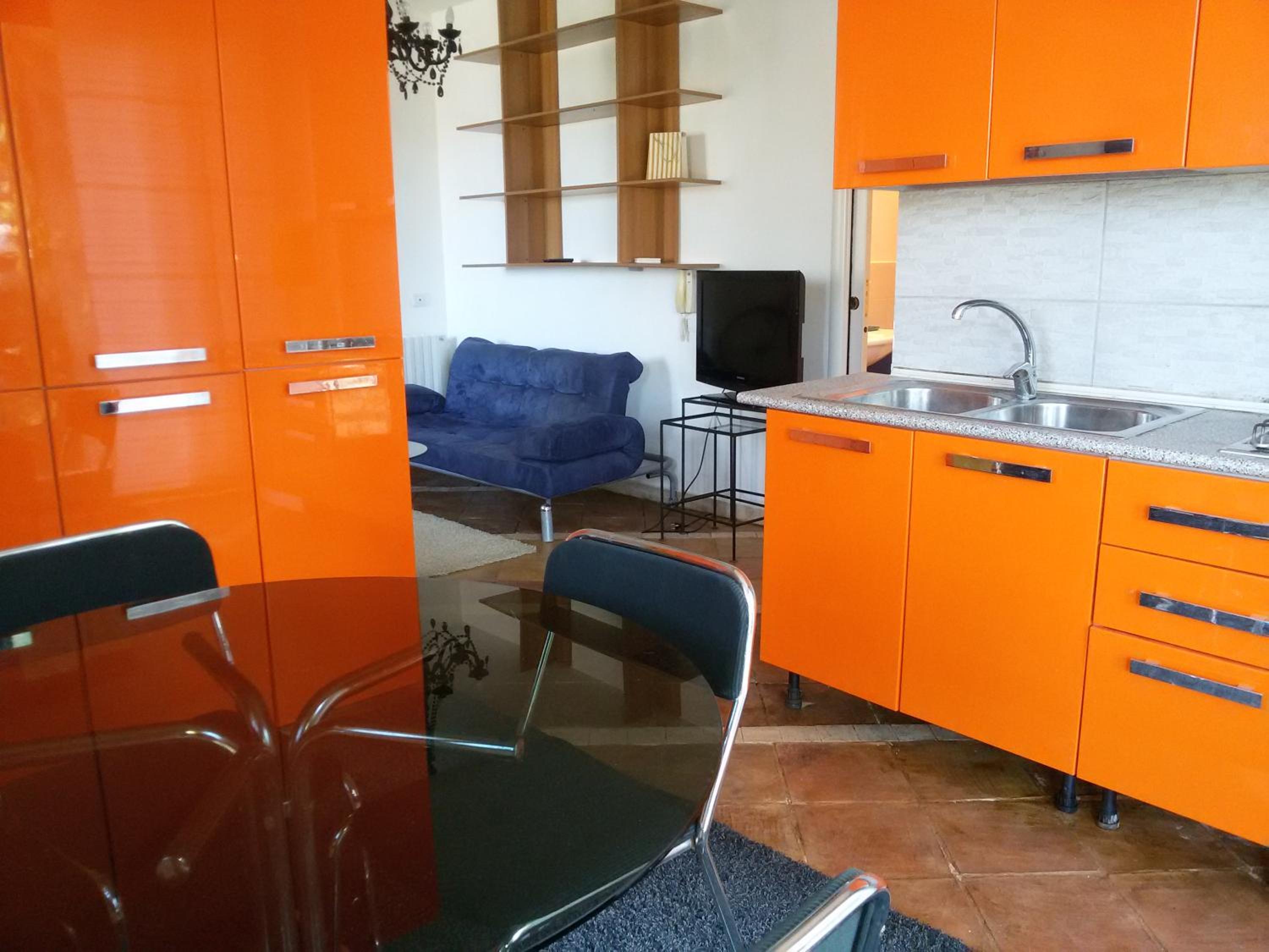 Apartment with Garden View - Photo 6