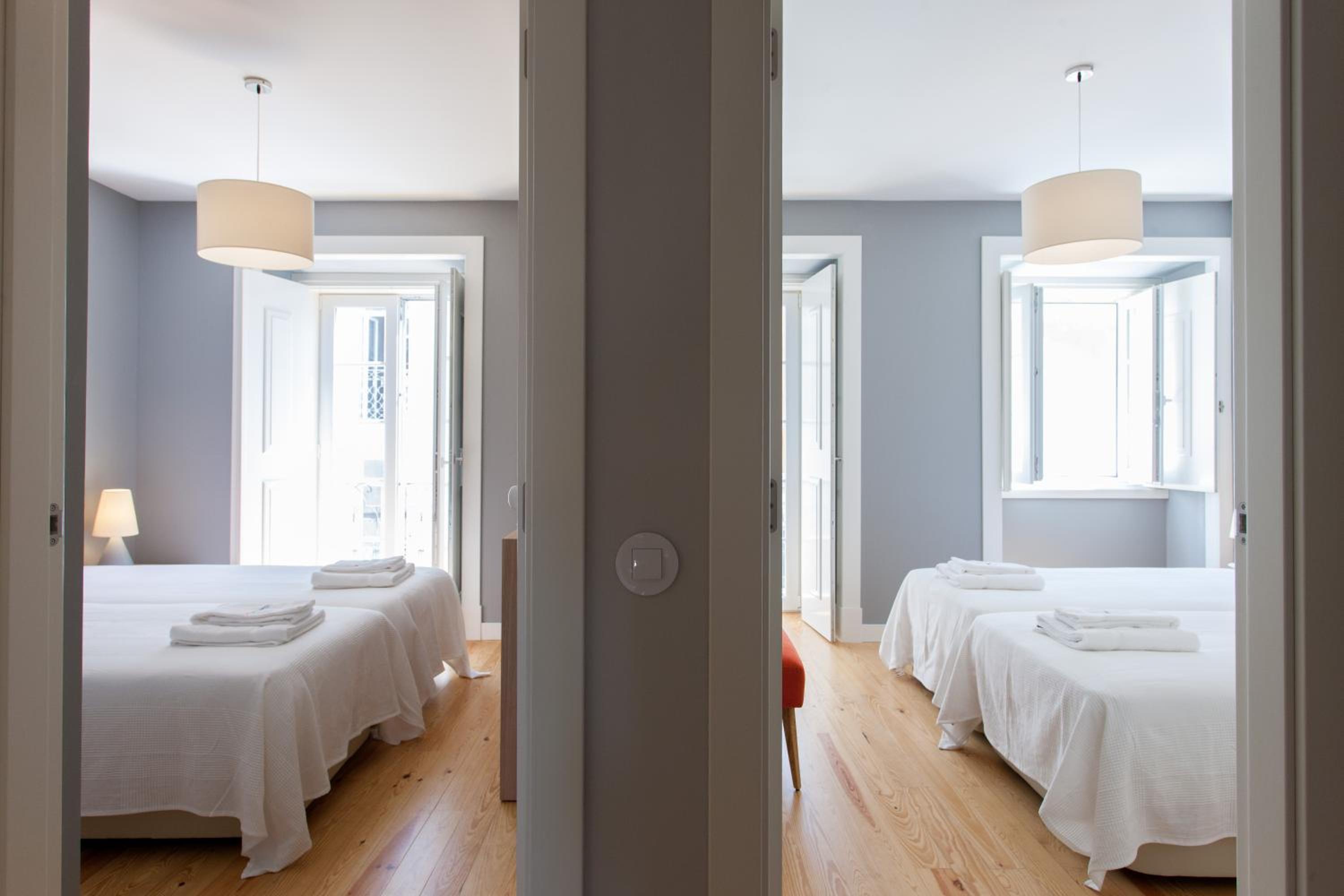 Two-Bedroom Apartment - Photo 17