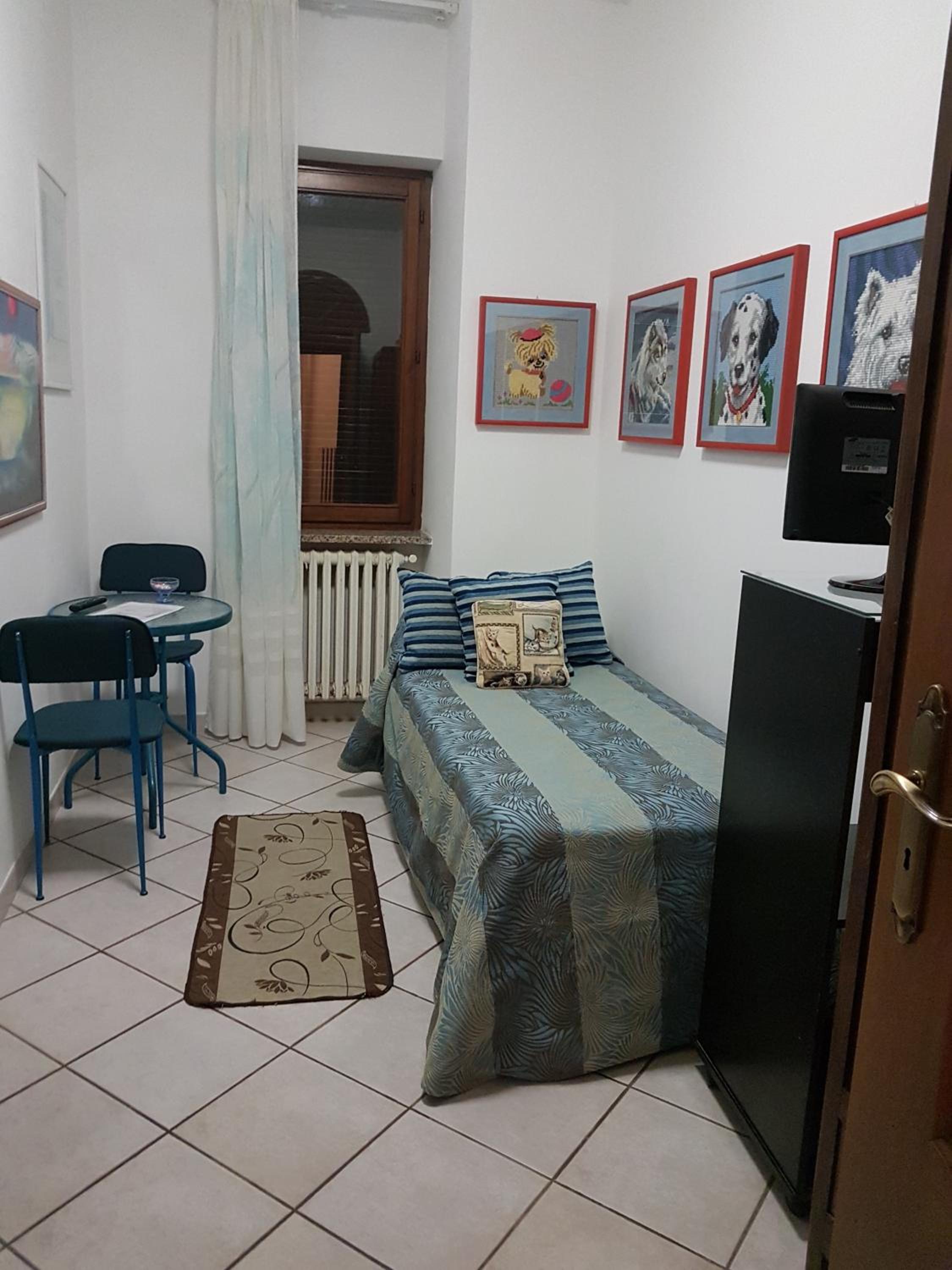 Single Room photo 1